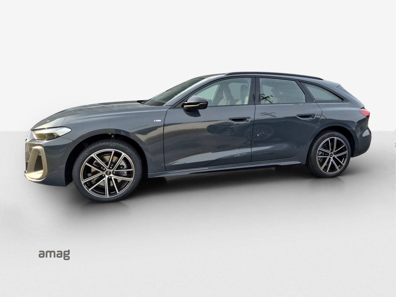 AUDI A5 Avant TDI quattro 150 kW Attraction S tronic-image-1
