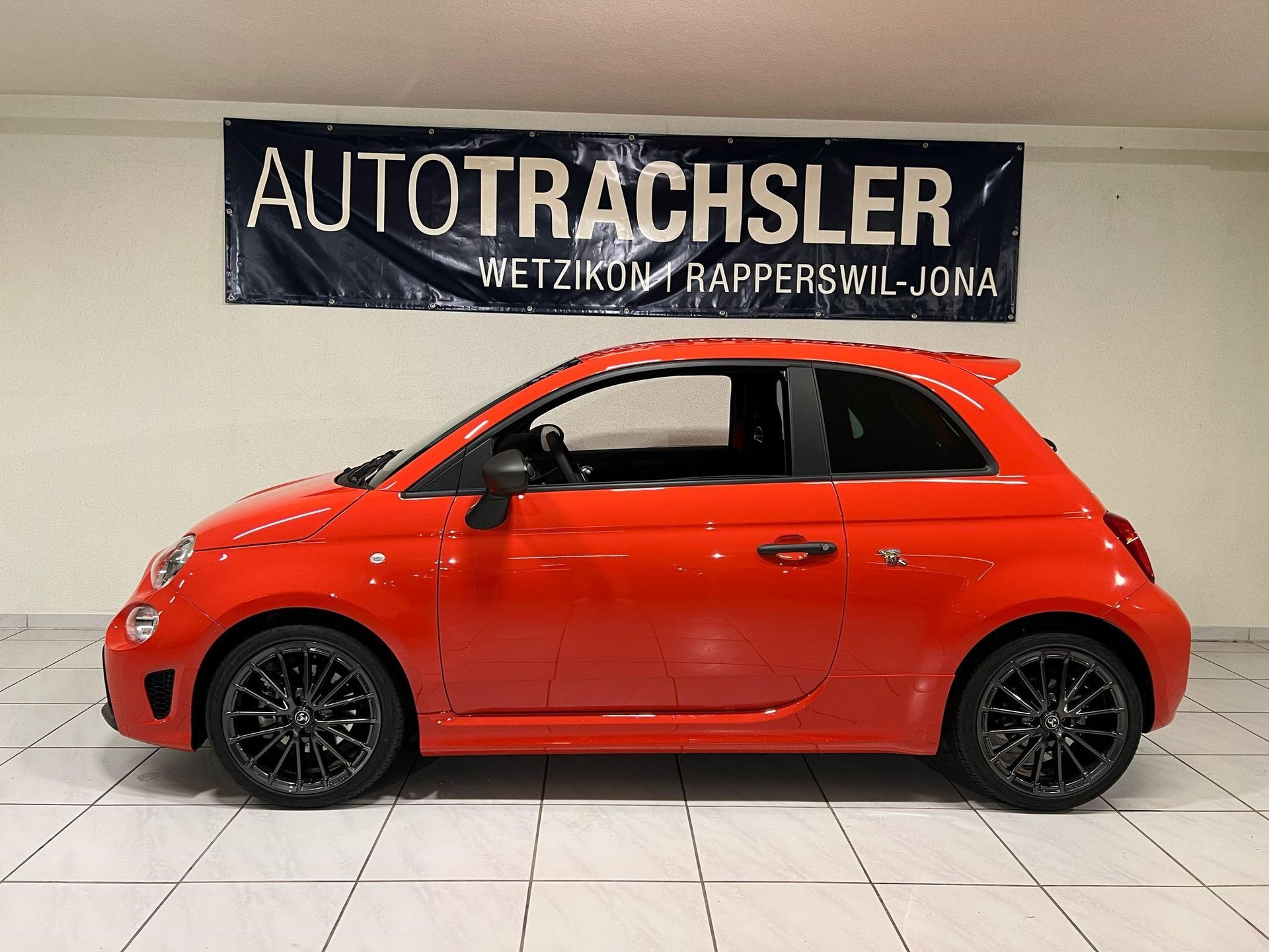 FIAT 500 595 Abarth 1.4 T-Jet 165 Grand Prix Edition-image-0