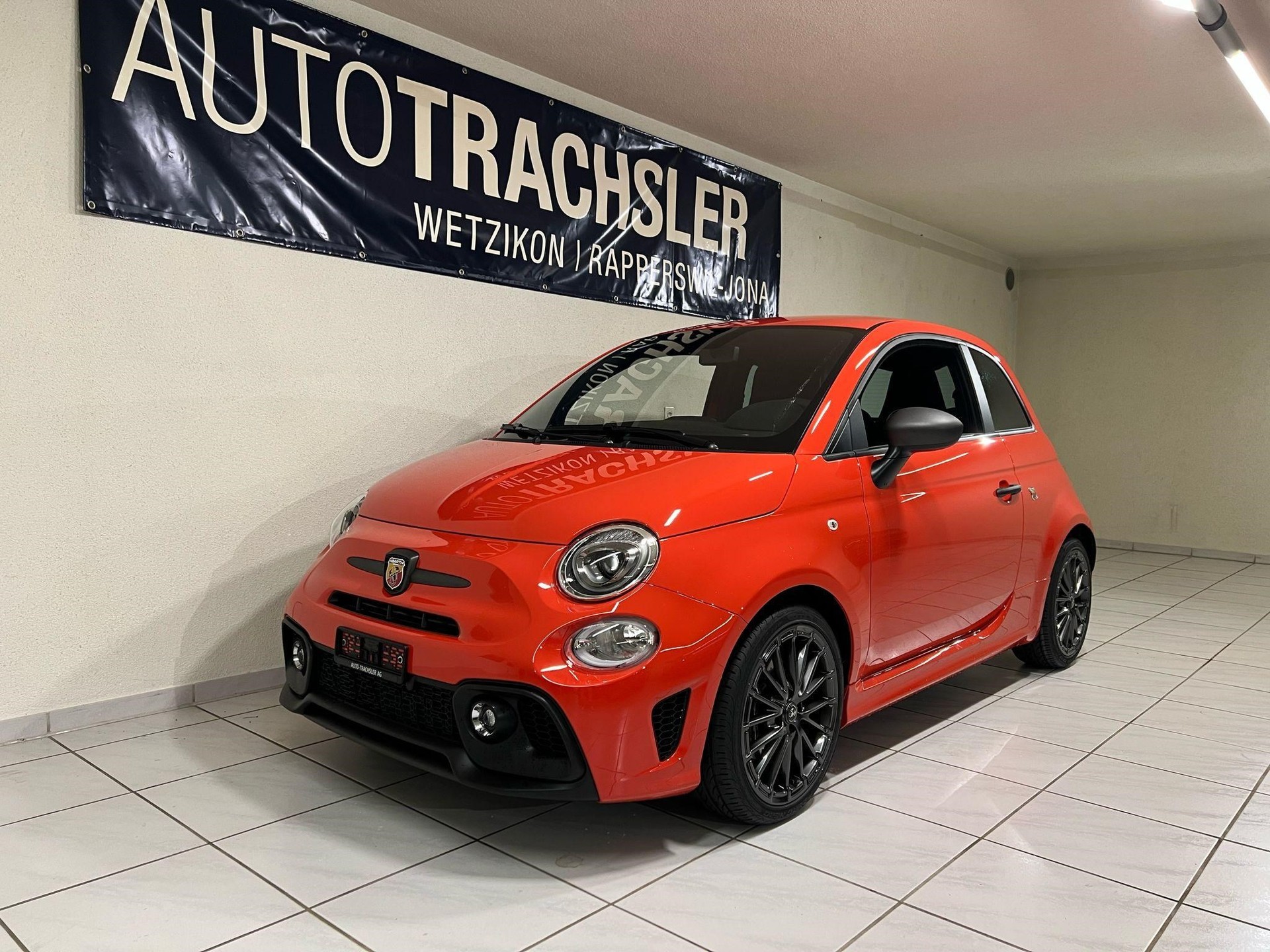 FIAT 500 595 Abarth 1.4 T-Jet 165 Grand Prix Edition-image-1