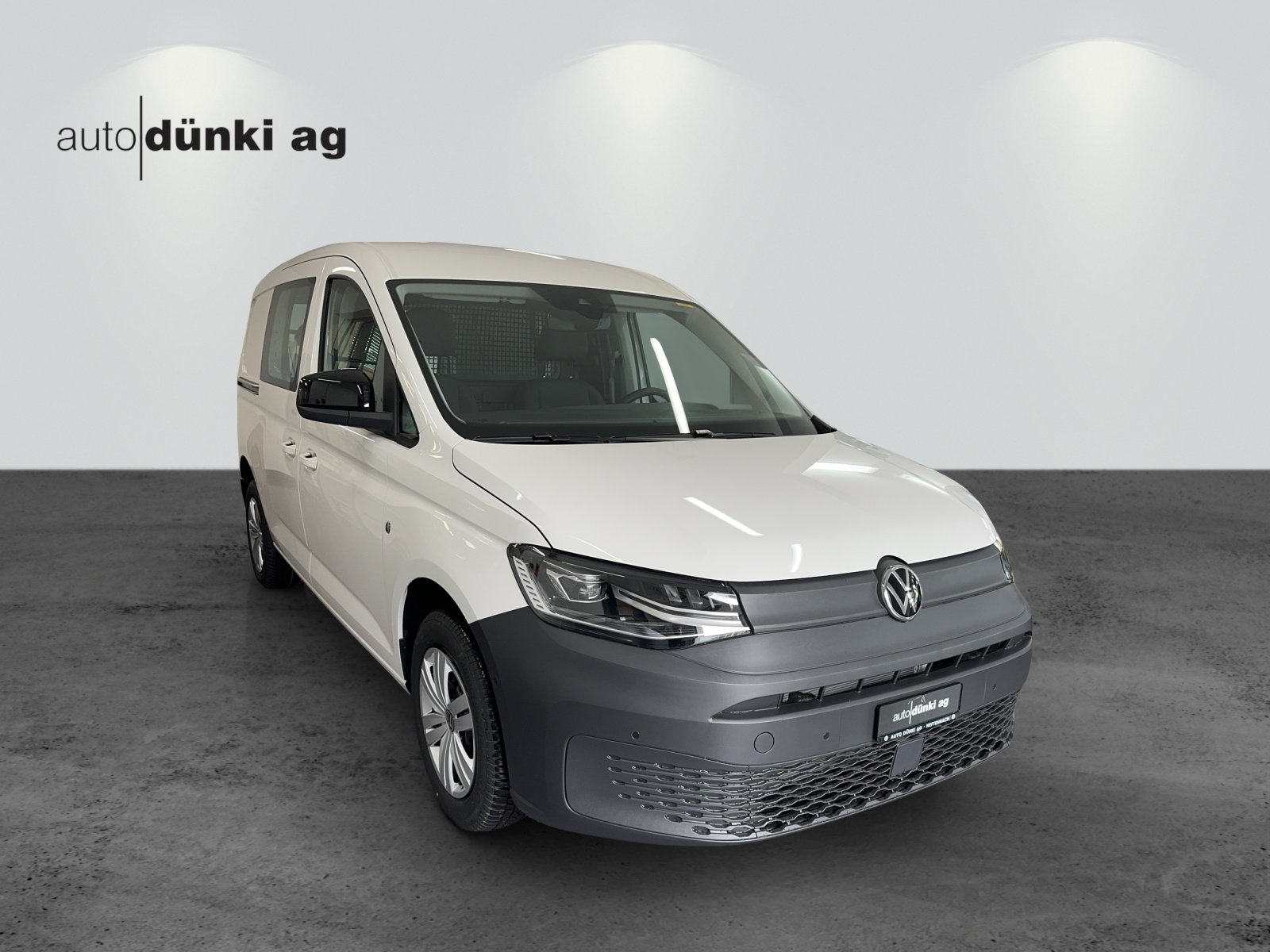 VW Caddy Cargo 2.0TDI Maxi DSG-image-4