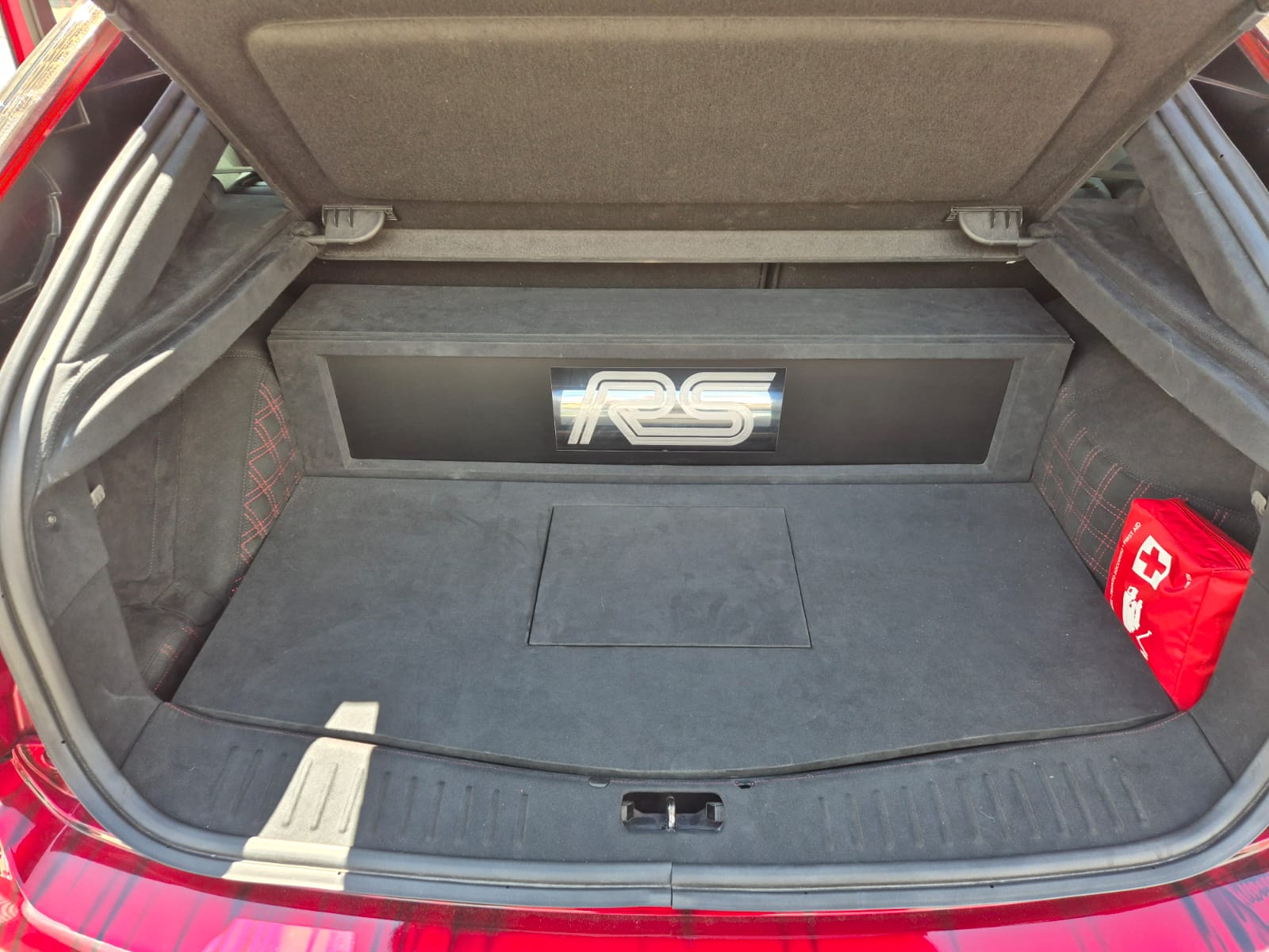 FORD Focus 2.5 Turbo RS / Alles Eingetragen!-image-11