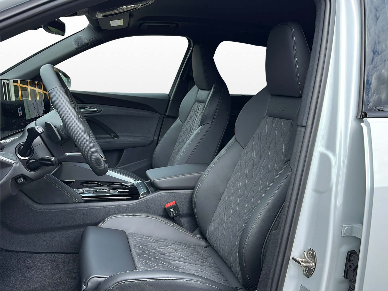 AUDI Q5 TDI quattro 150 kW S-tronic-image-7