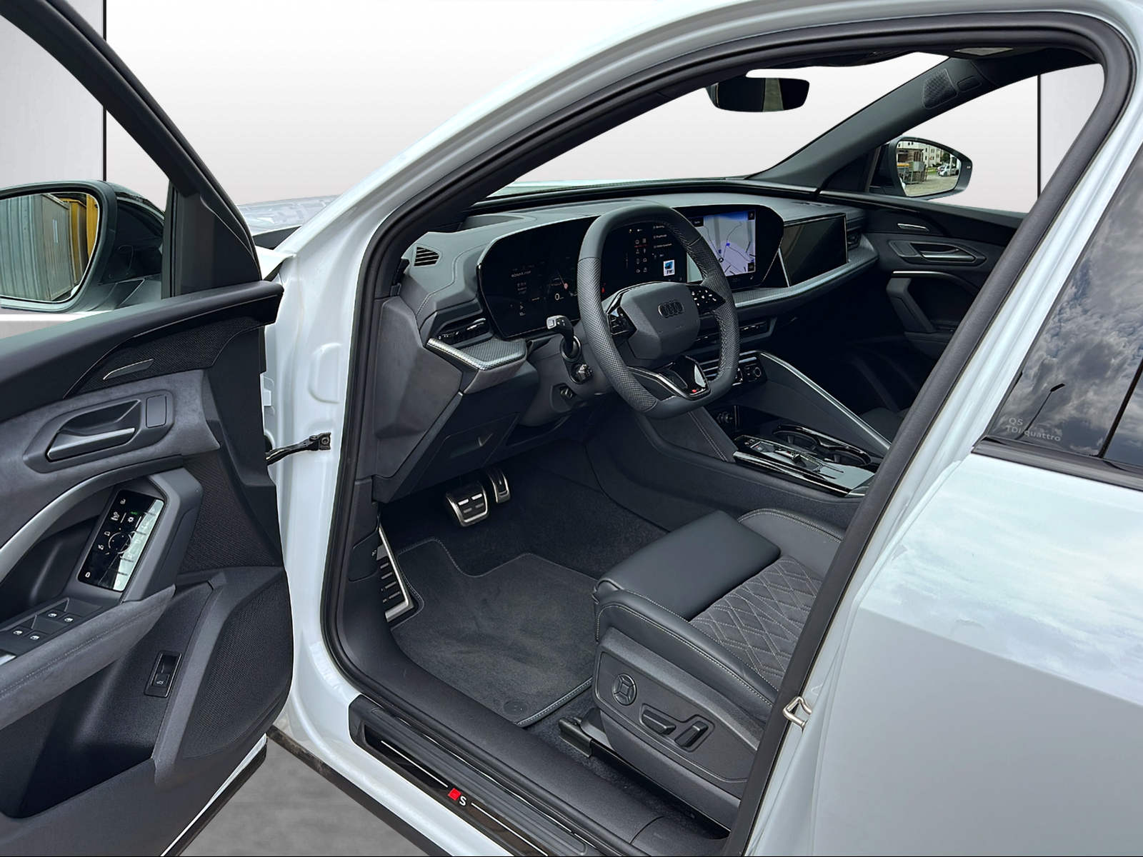 AUDI Q5 TDI quattro 150 kW S-tronic-image-5