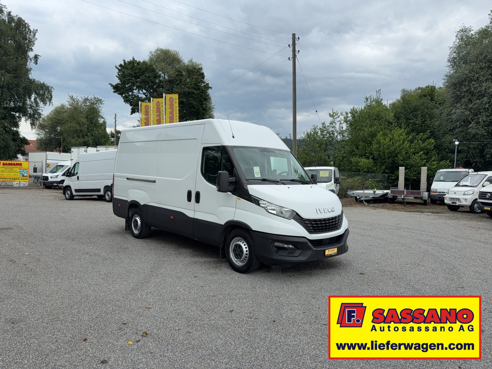 IVECO Daily 35S14 L3H2 Kastenwagen-image-0