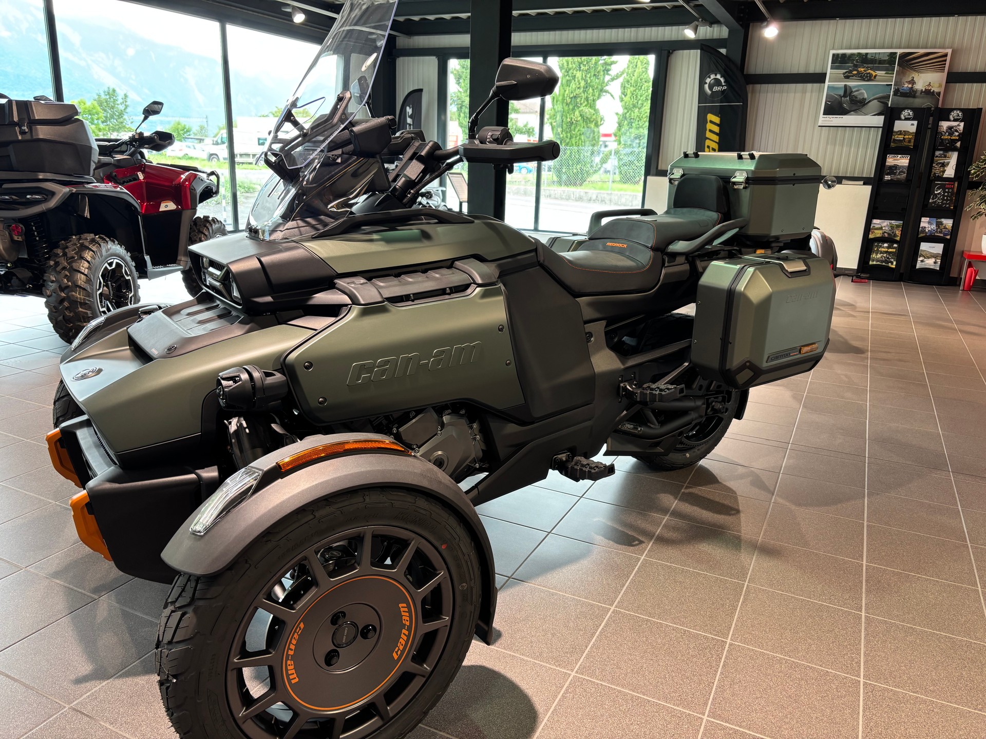 CAN-AM Canyon Redrock-image-9
