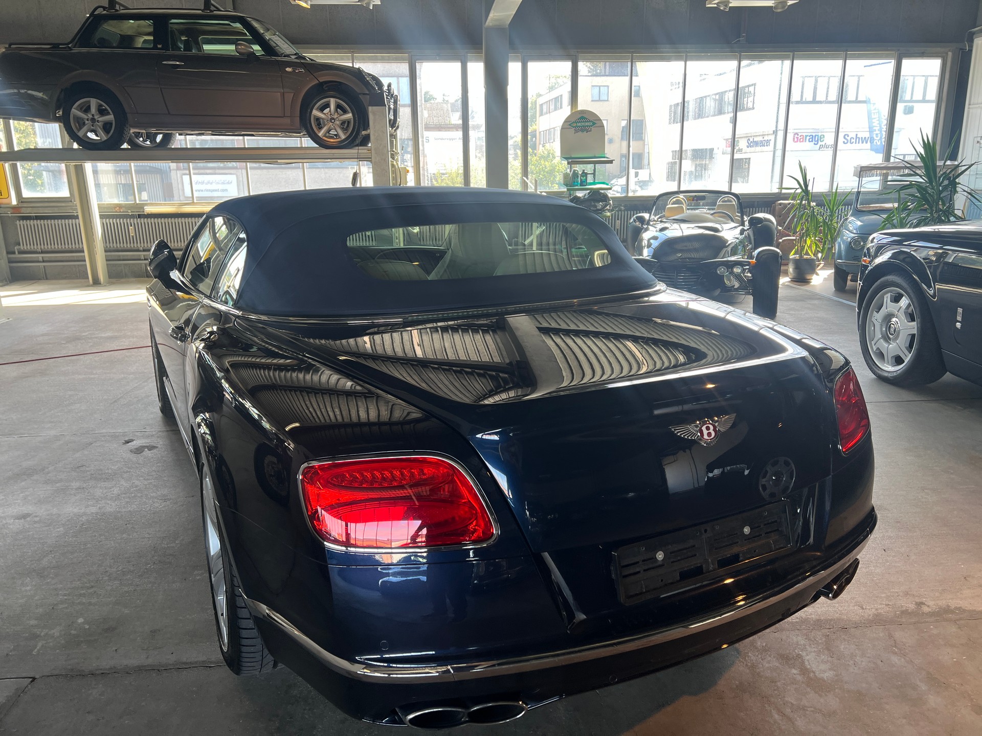 BENTLEY Continental GTC 4.0 V8 / Facelift ab 09/2015-image-8