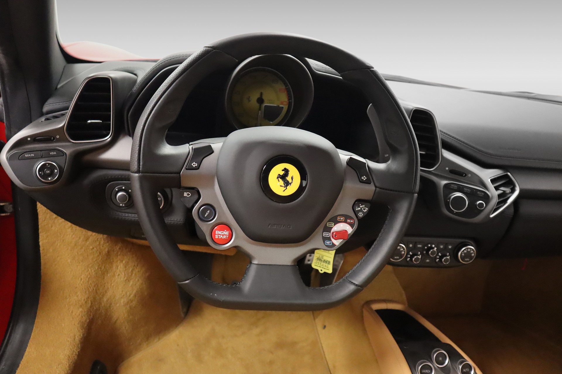 FERRARI 458 Spider-image-10