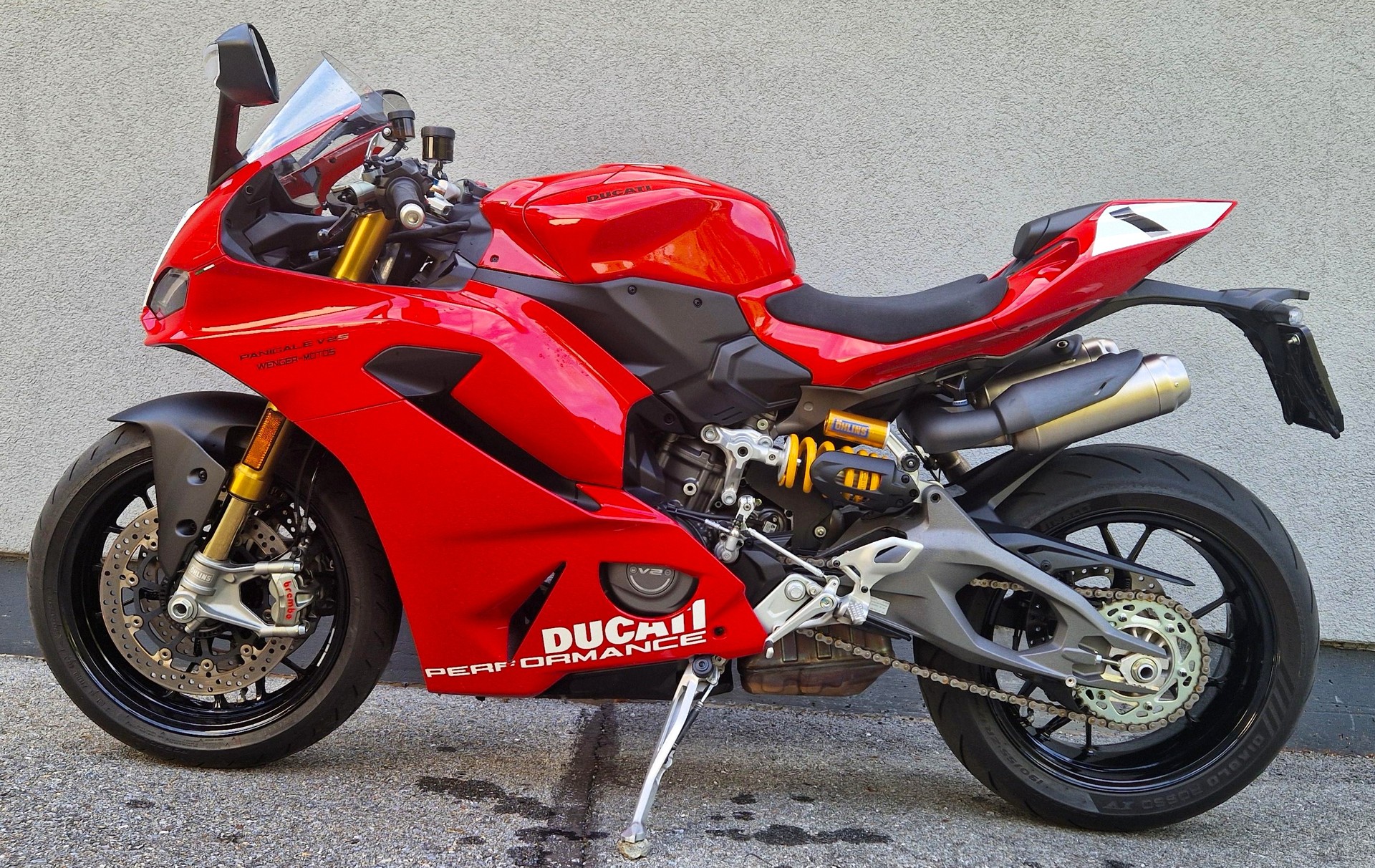 DUCATI Panigale V2s-showroom-element-3