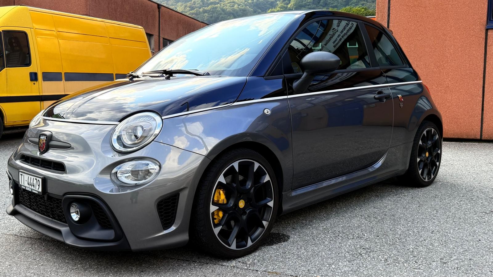 FIAT 595 1.4 16V Turbo Abarth Competizione-image-0