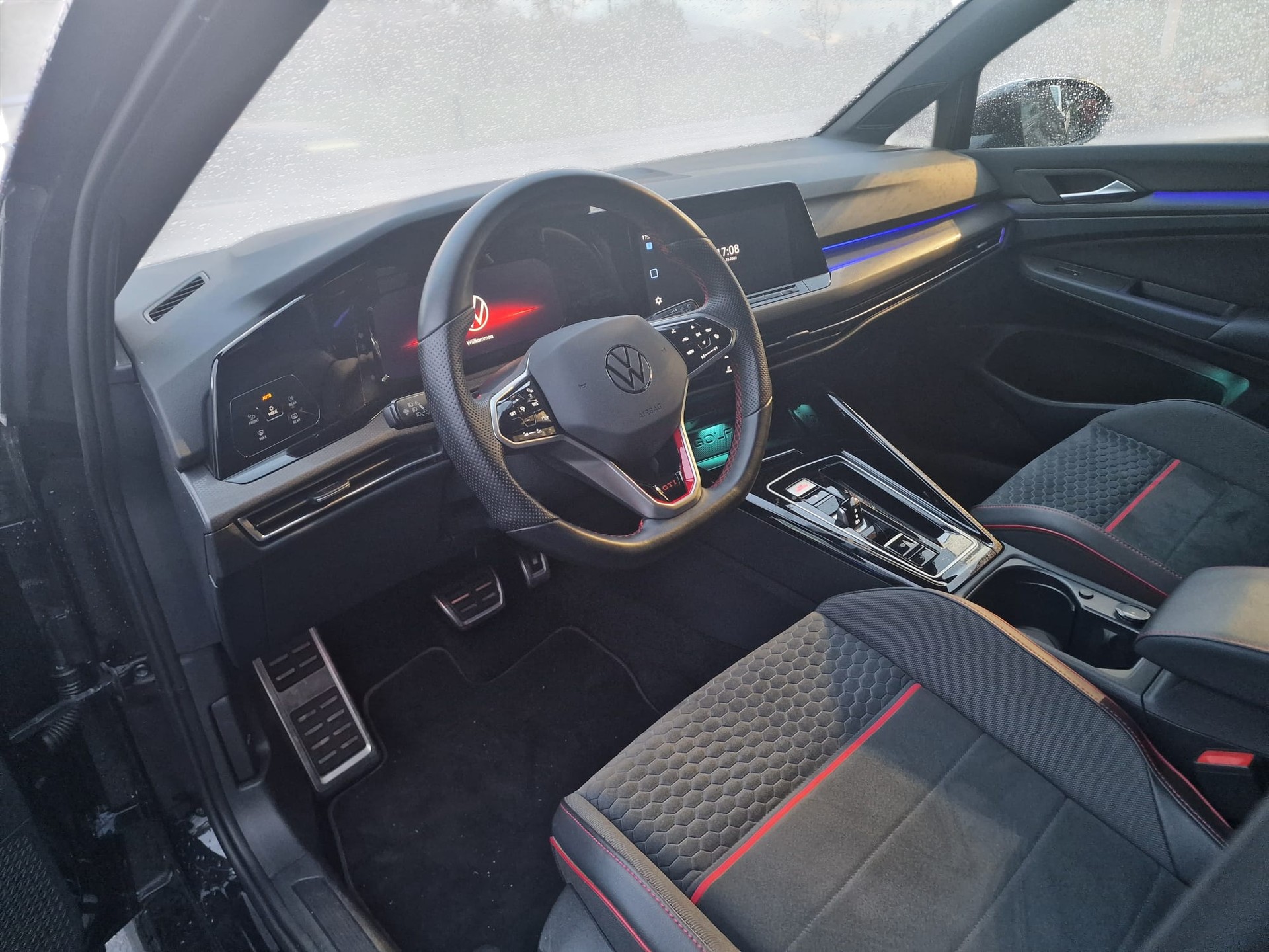 VW Golf 2.0 TSI GTI Clubsport DSG 36Mt Garantie-image-8