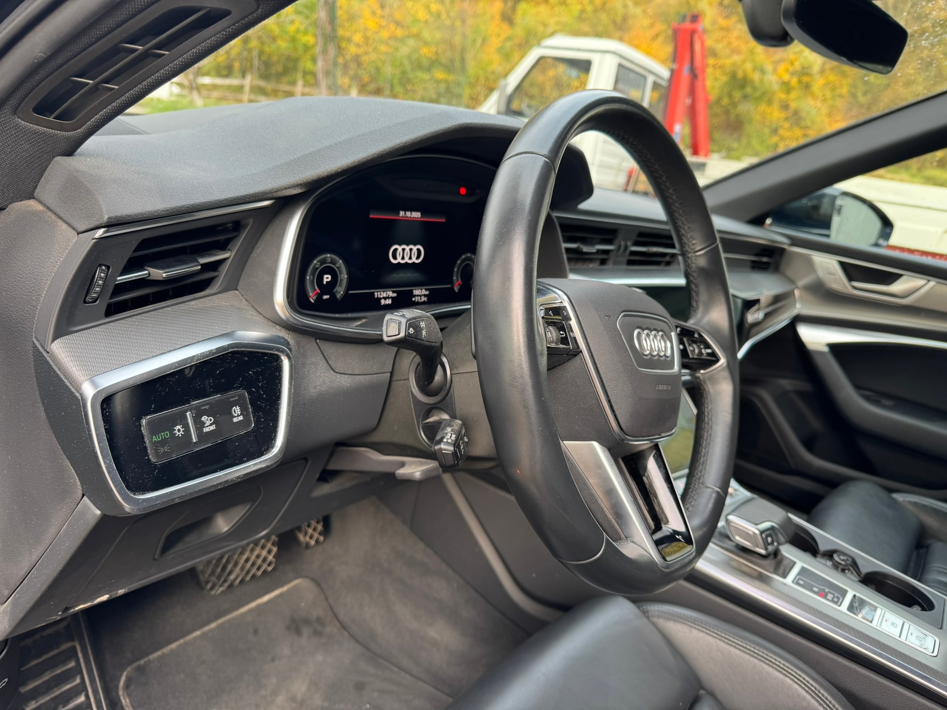 AUDI A6 Avant 50 TDI quattro tiptronic-image-3
