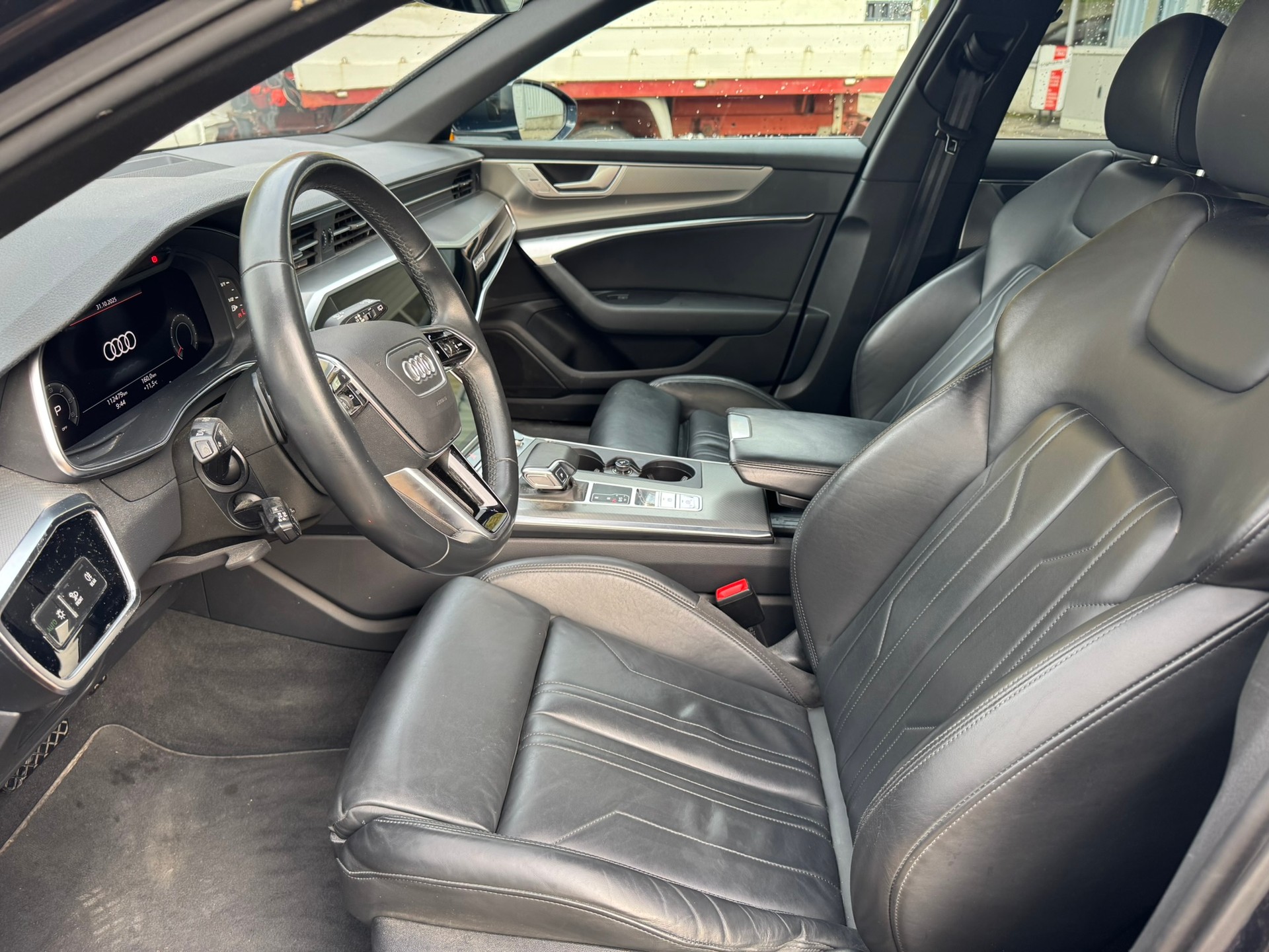 AUDI A6 Avant 50 TDI quattro tiptronic-image-4