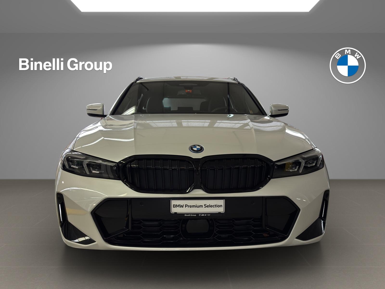 BMW 330e xDrive SAG Touring-image-1