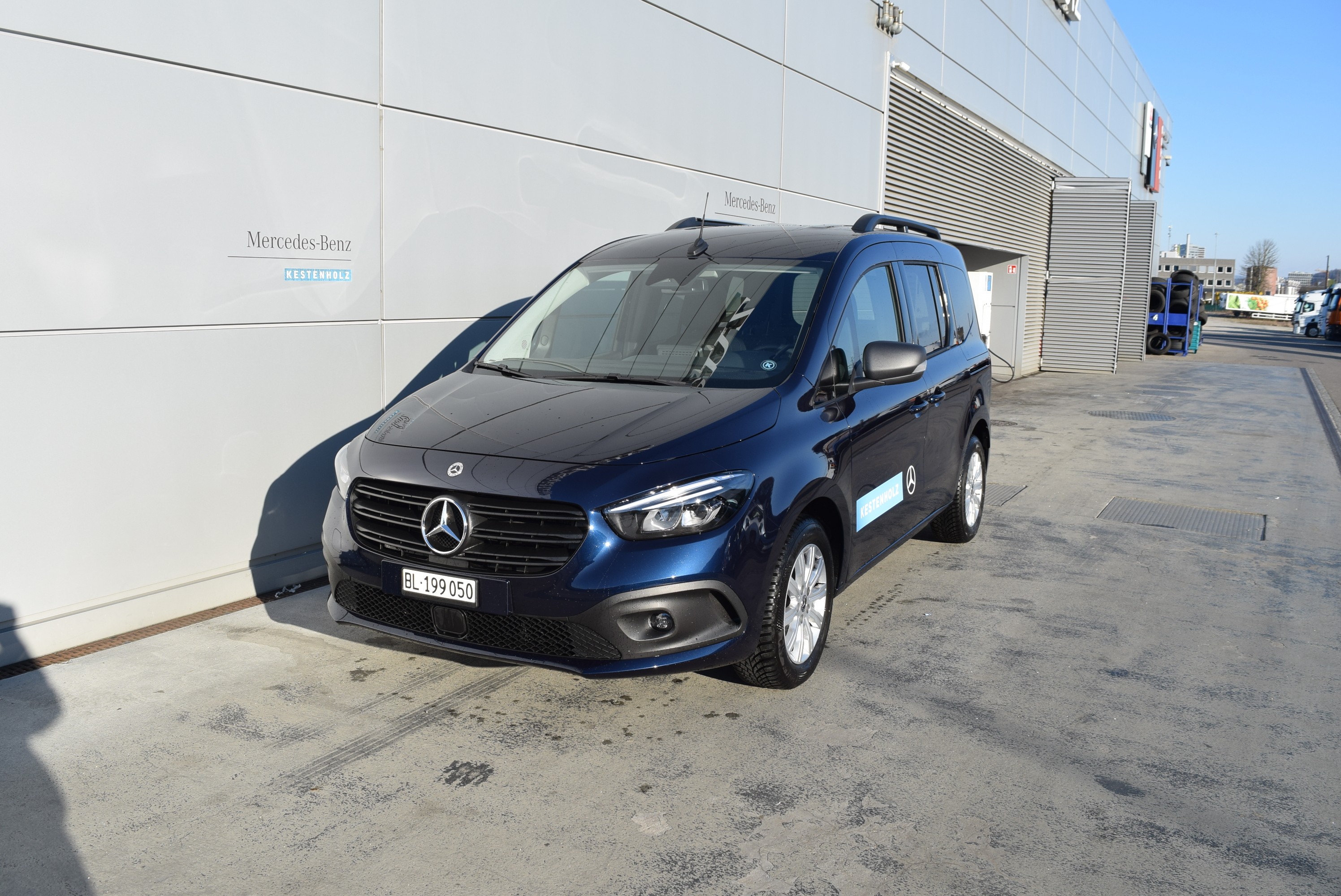 Car photo