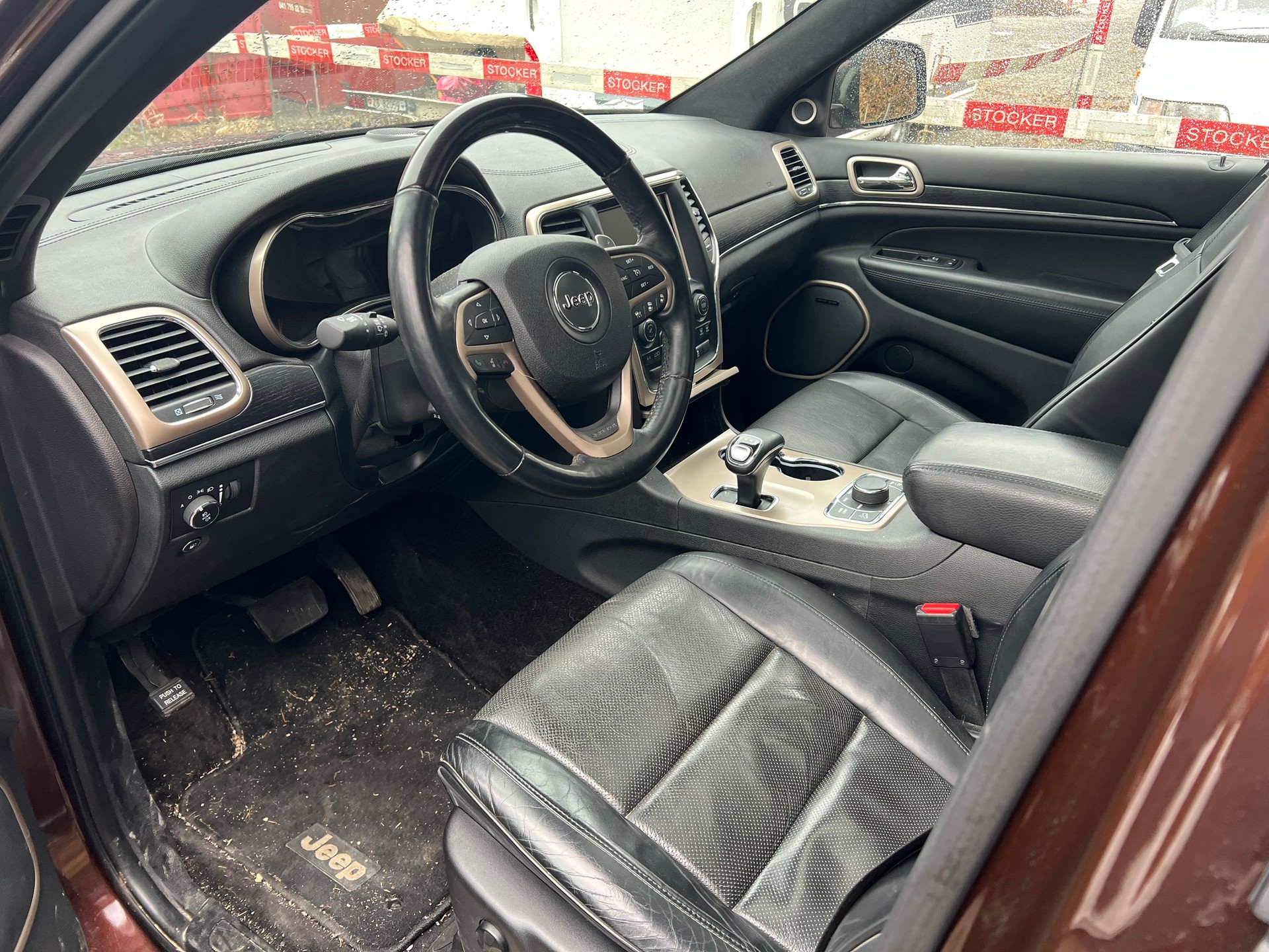 JEEP Grand Cherokee 3.0 CRD Summit Automatic-image-4