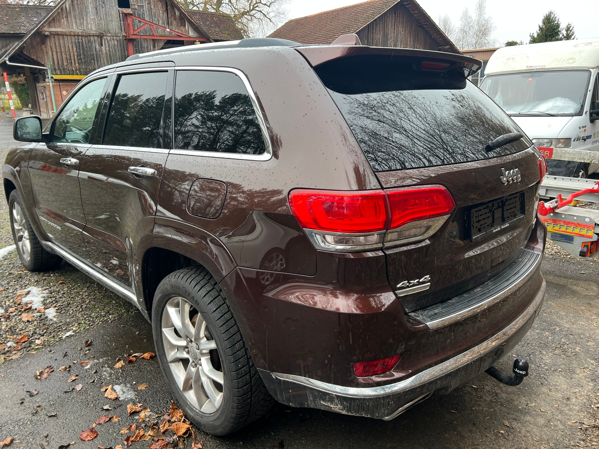 JEEP Grand Cherokee 3.0 CRD Summit Automatic-image-3