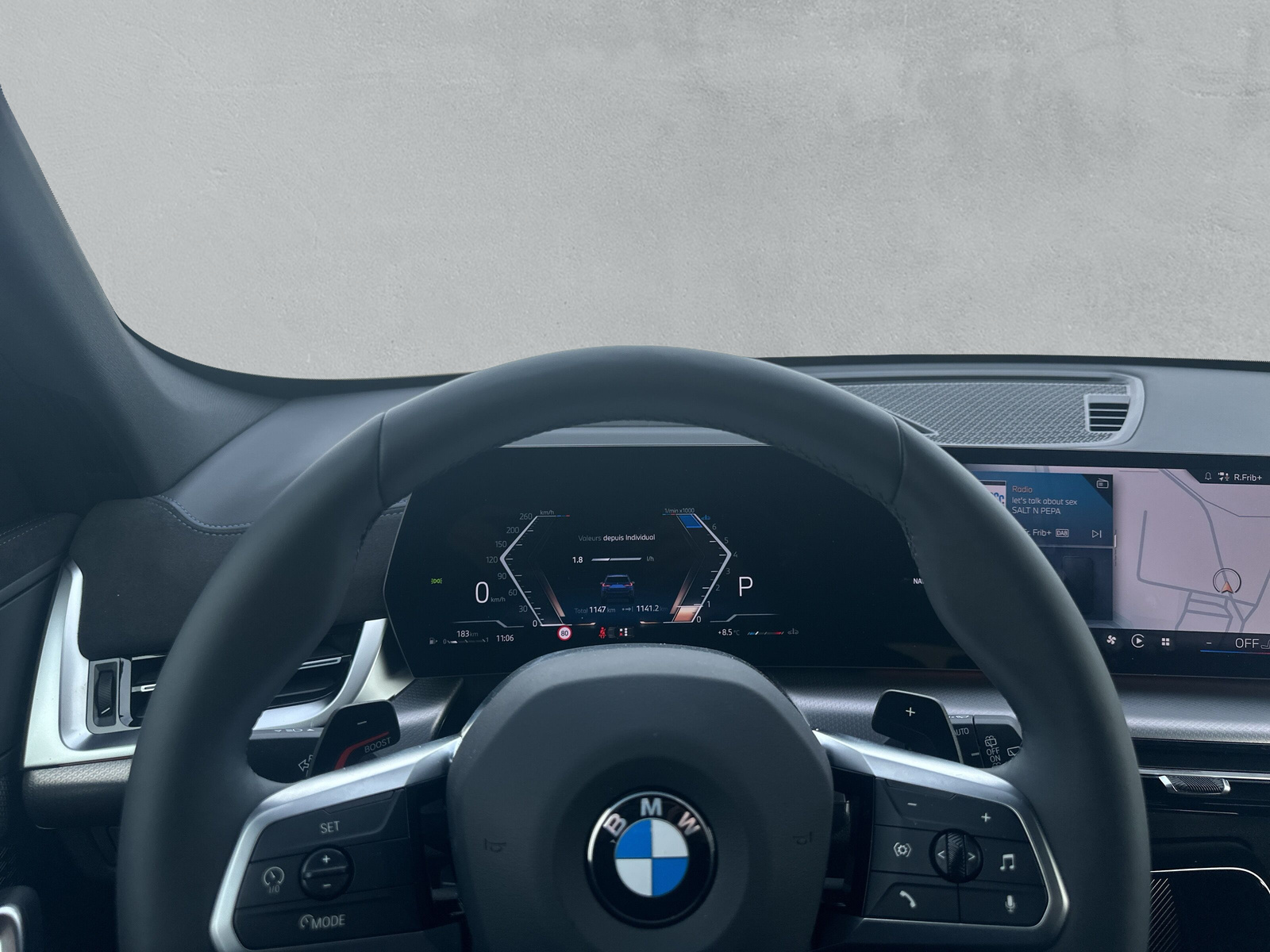 BMW X1 xDrive 23i 48V M Sport-image-17