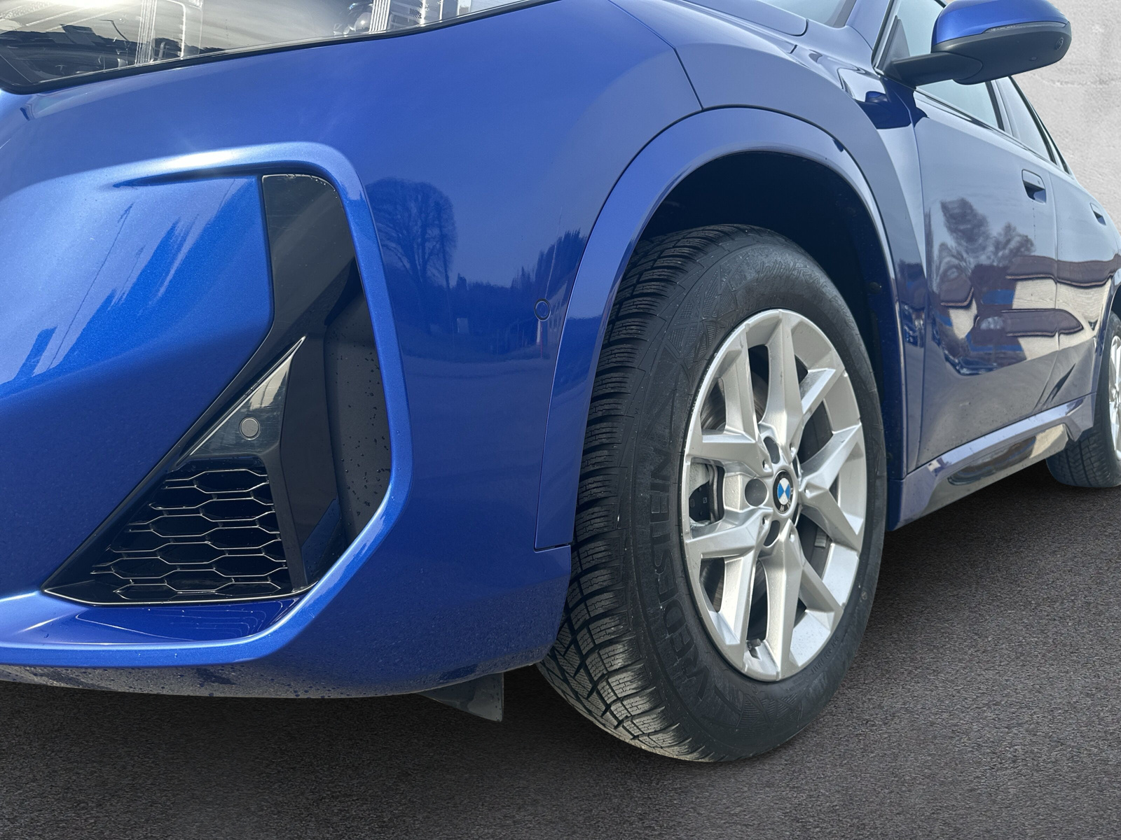 BMW X1 xDrive 23i 48V M Sport-image-7