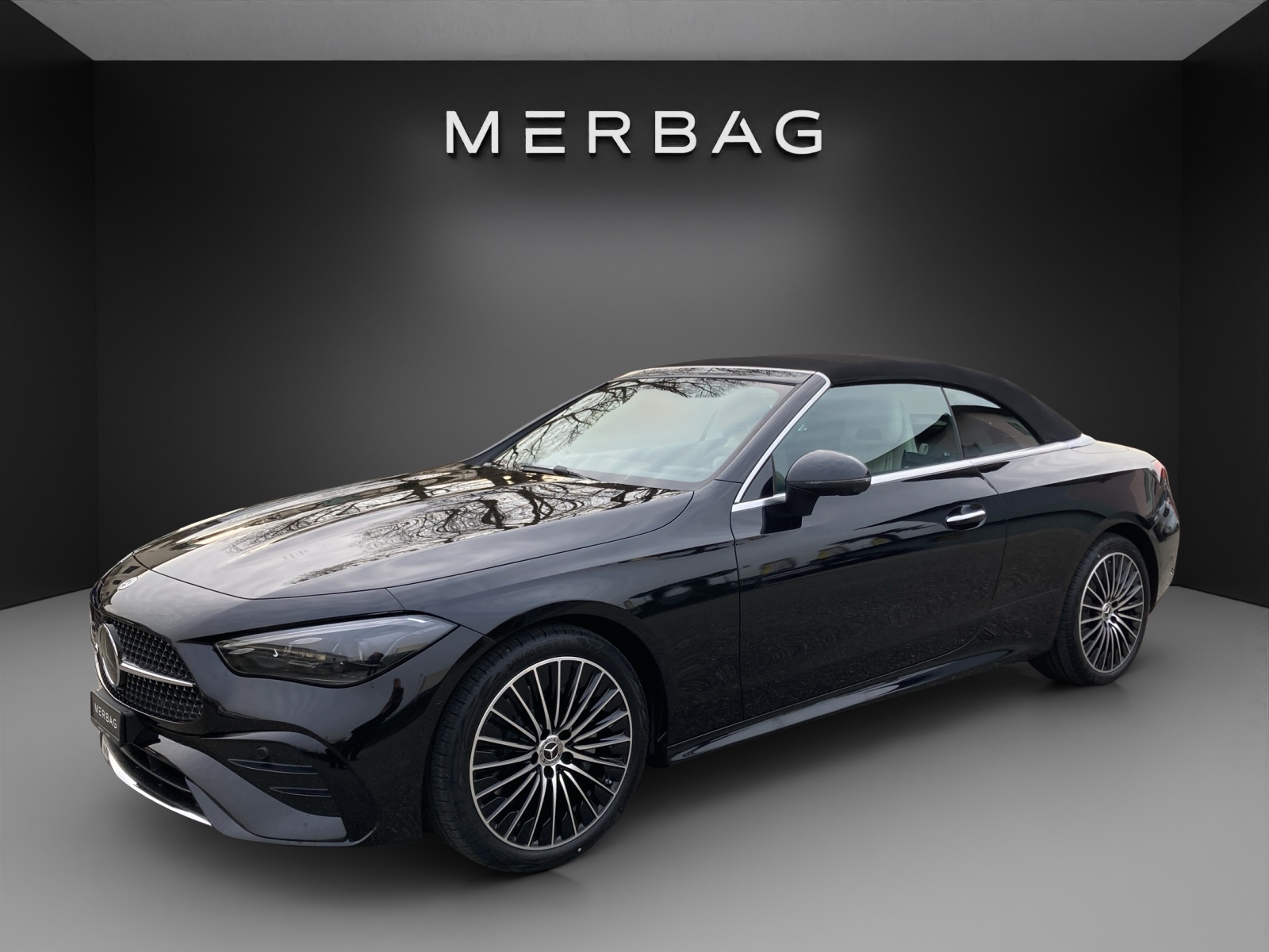 MERCEDES-BENZ CLE 300 Cabrio 4Matic 9G-Tronic-image-0