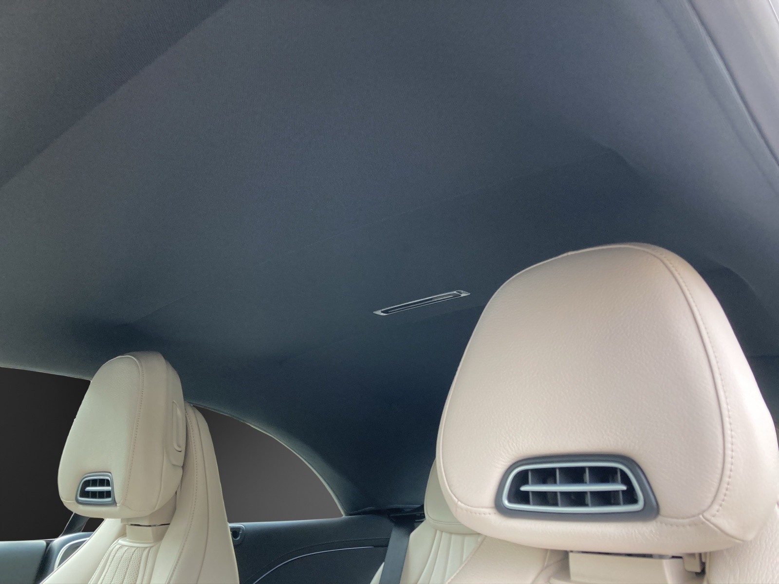 MERCEDES-BENZ CLE 300 Cabrio 4Matic 9G-Tronic-image-13