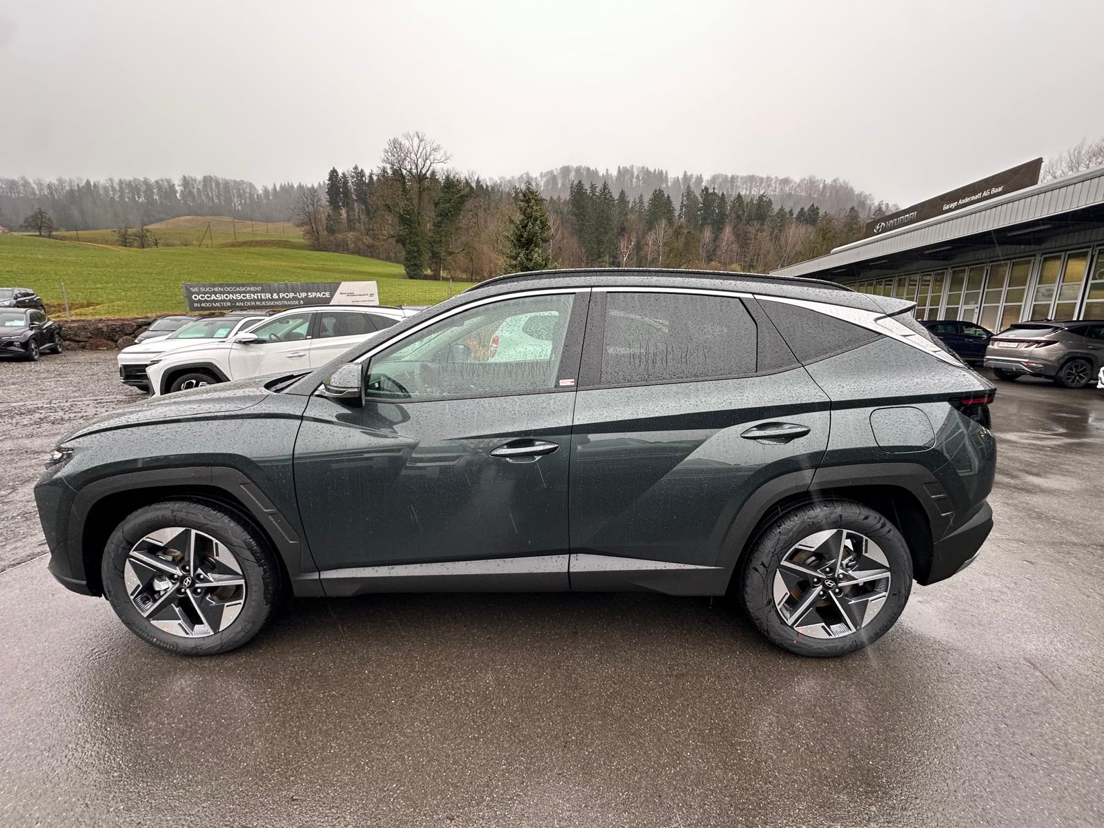 HYUNDAI Tucson 1.6 TGDI HEV Amplia 4WD MT-image-3