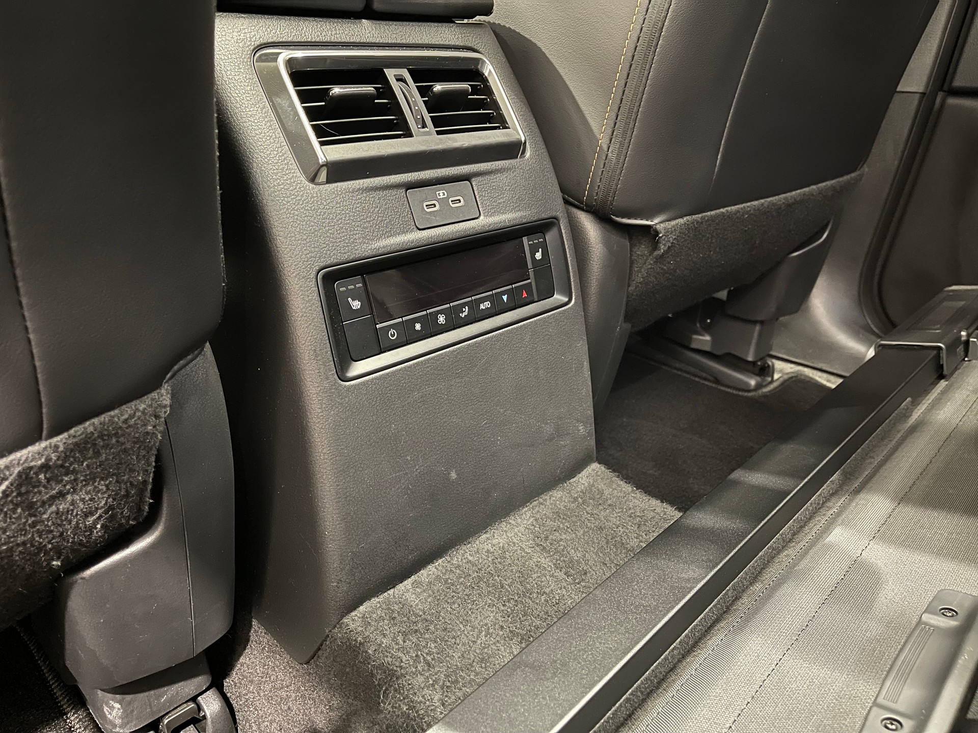 MAZDA CX-80 e-Skyactiv D254 MHEV AWD Homura Plus-image-13