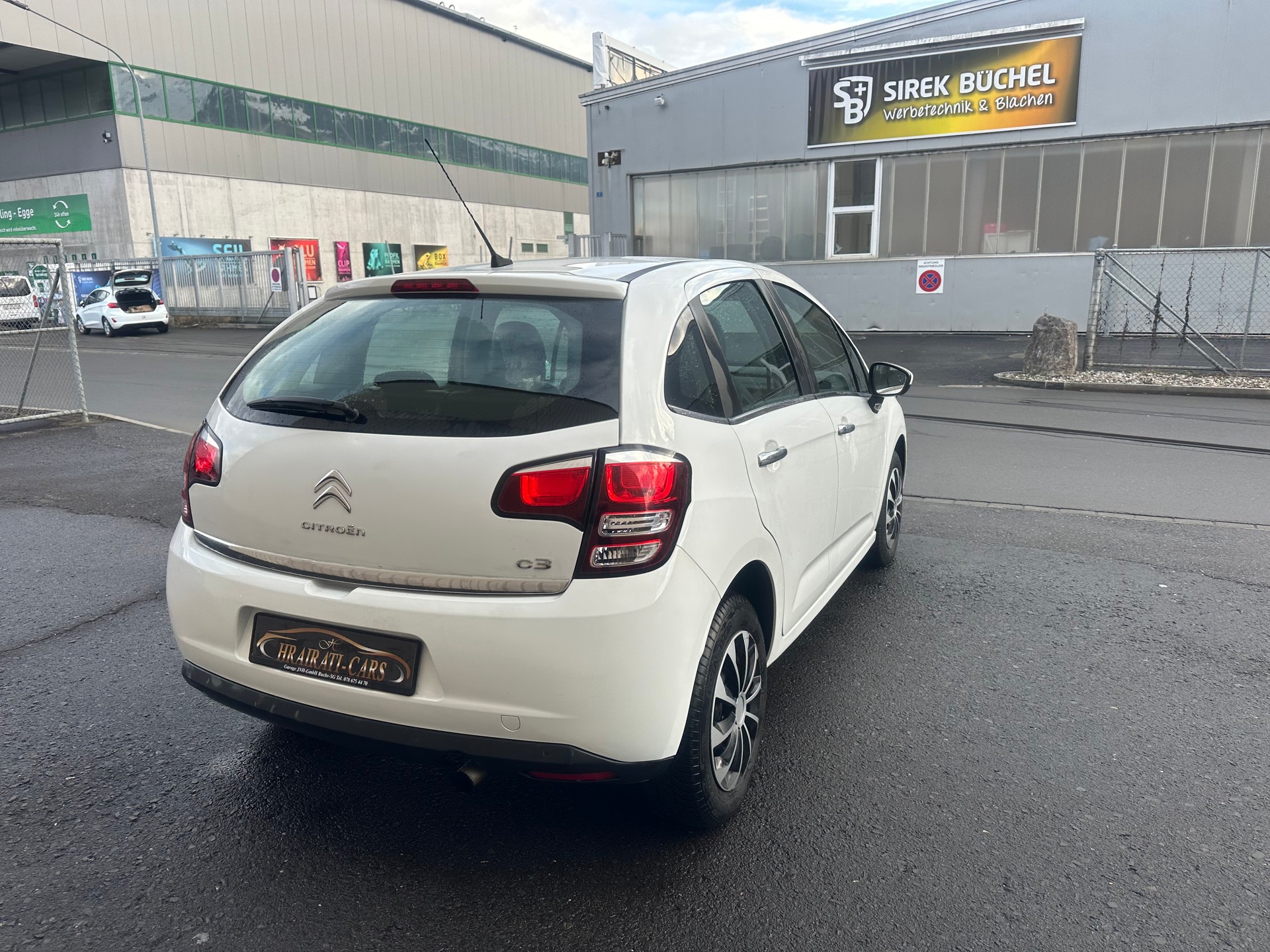CITROEN C3 1.2i PureTech Red Block-image-7