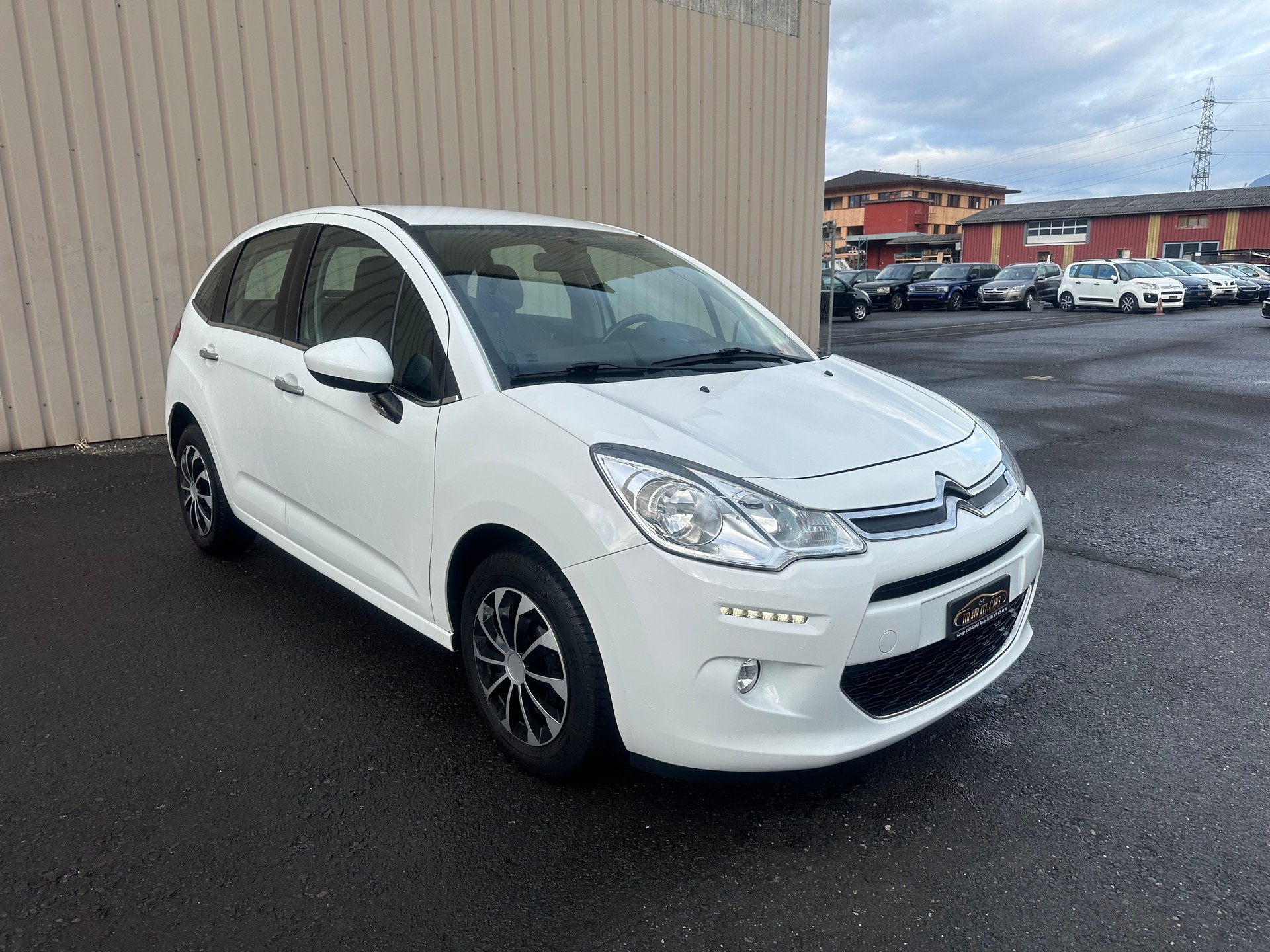 CITROEN C3 1.2i PureTech Red Block-image-1