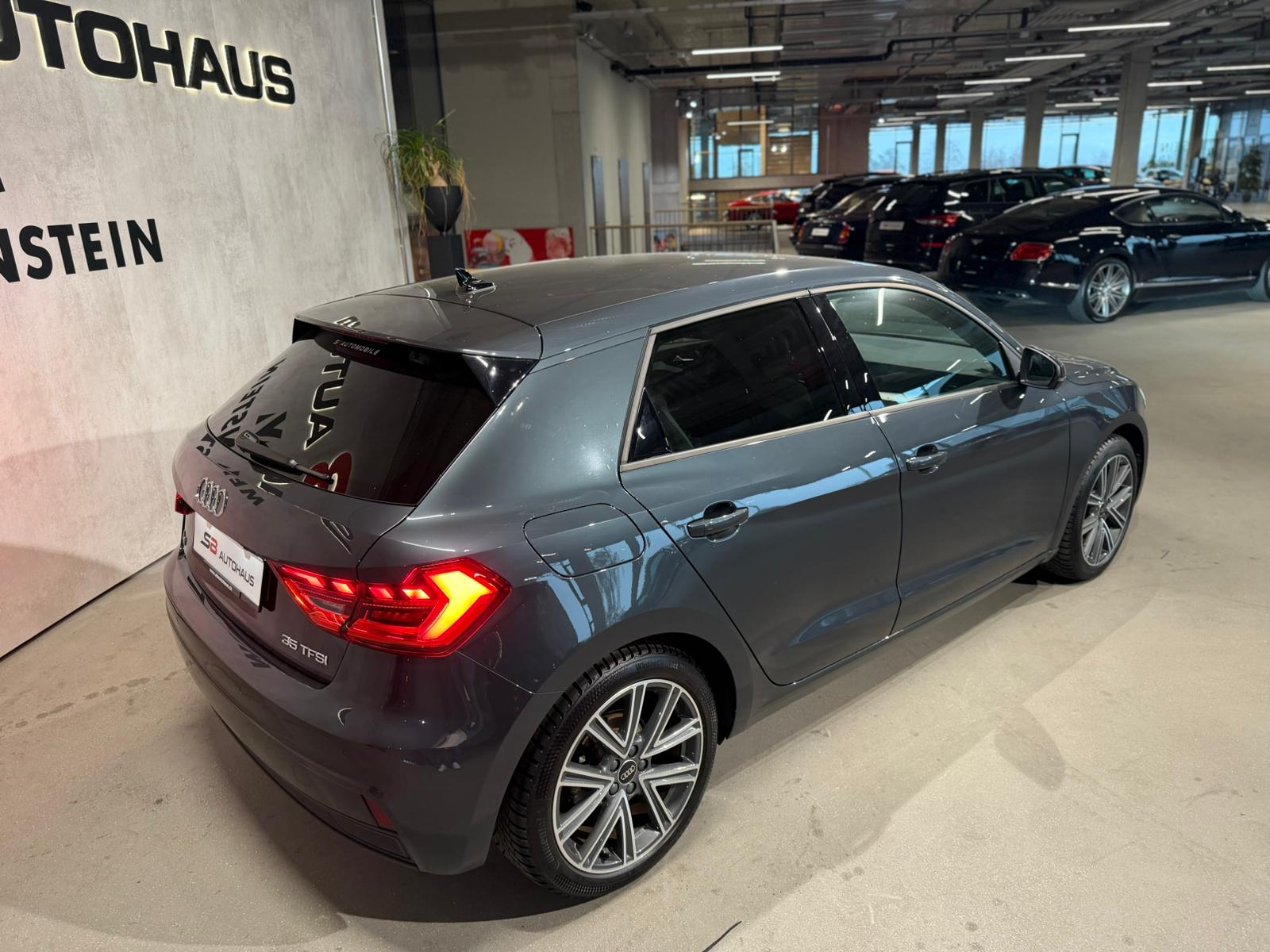AUDI A1 Sportback 35 TFSI S-tronic-image-6