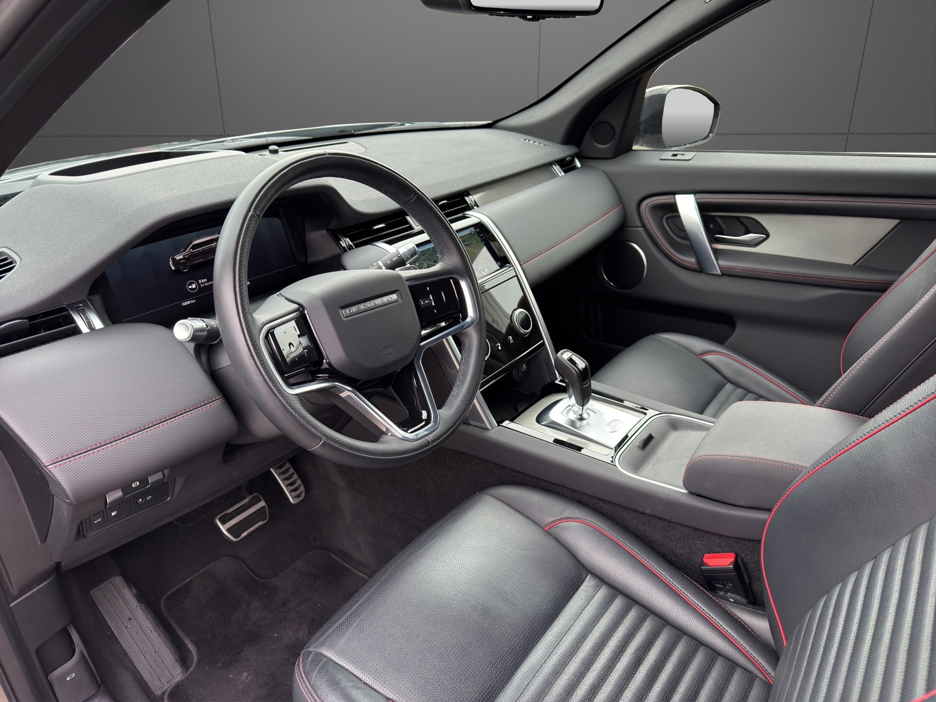 LAND ROVER Discovery Sport P300 * PlugIN * R Dynamic * TOP Ausstattung *-image-9
