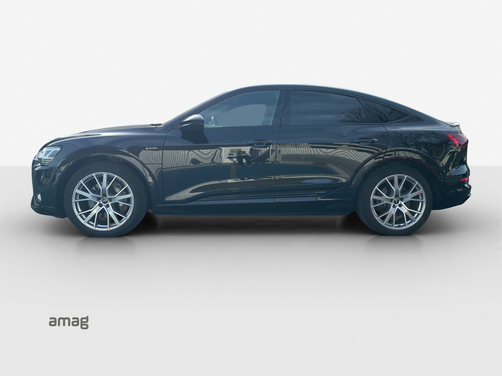 AUDI e-tron 50 Sportback S Line Attraction quattro-image-1