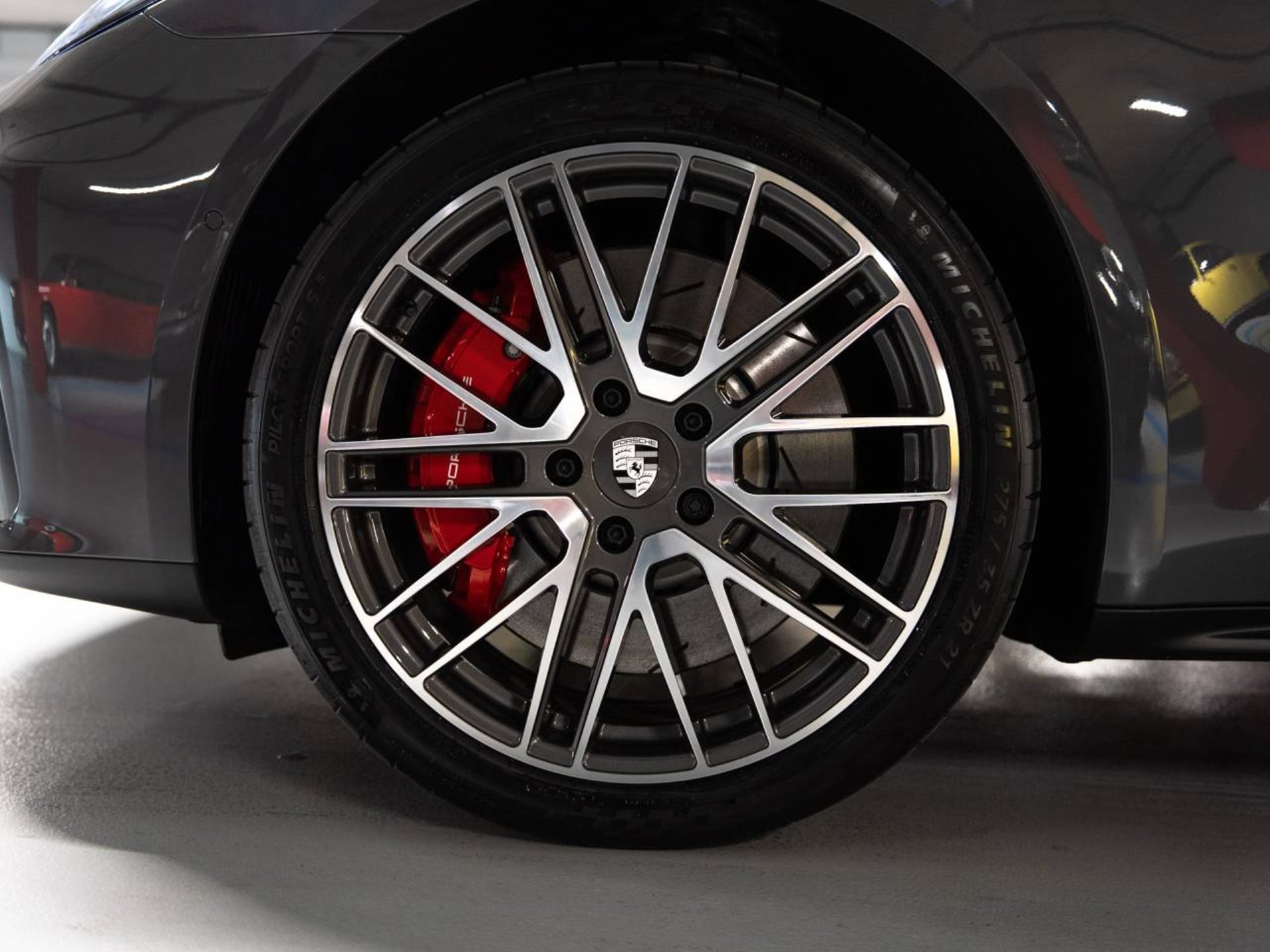 PORSCHE Panamera 4S E-Hybrid-image-20