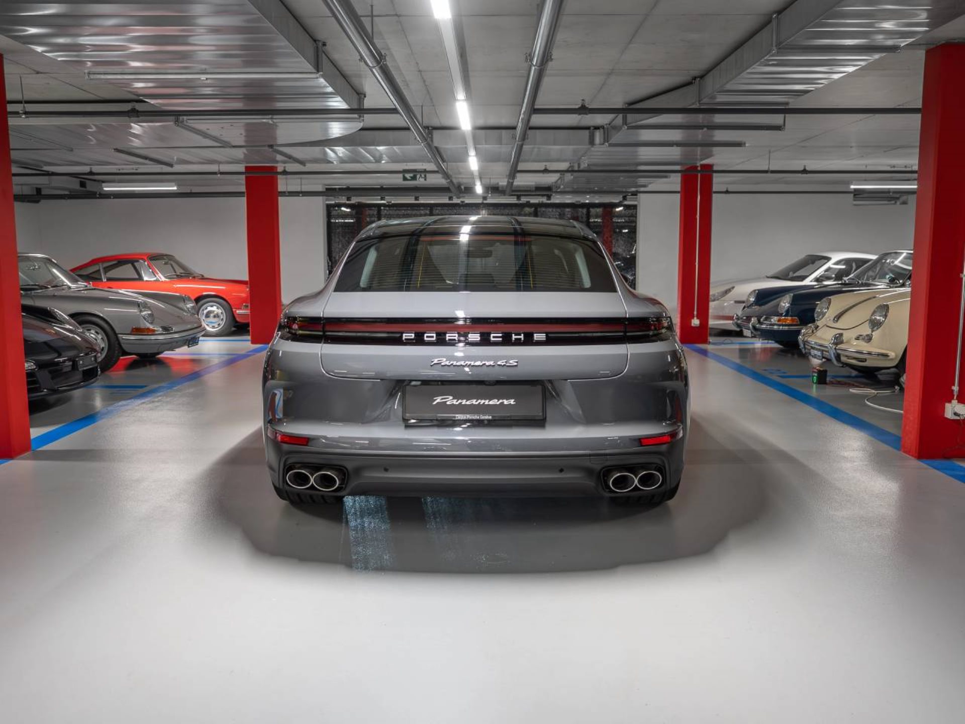 PORSCHE Panamera 4S E-Hybrid-image-7