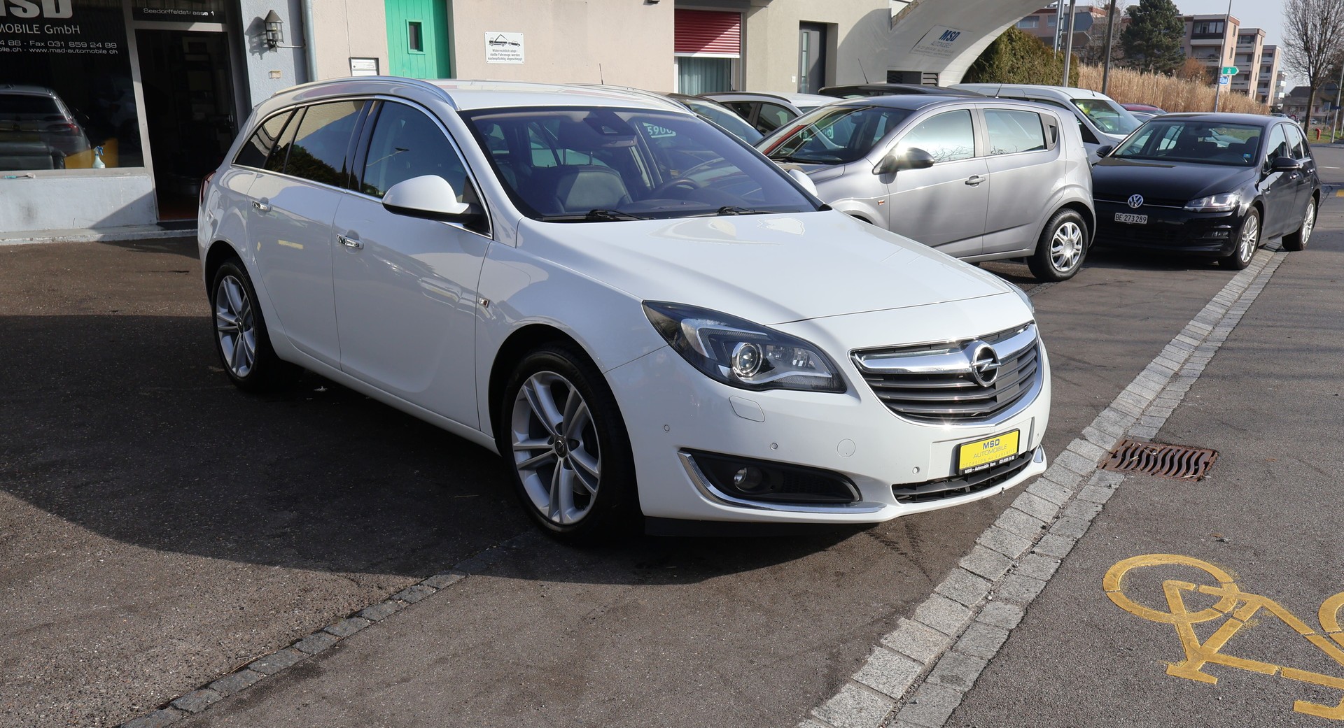 OPEL Insignia ST 2.0 Turbo Cosmo 4WD Aut.-image-1