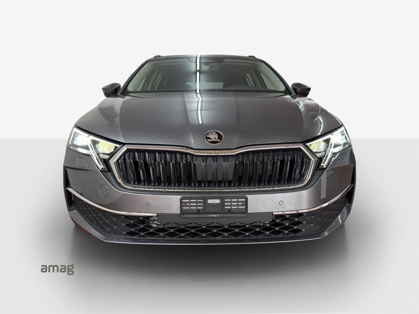 SKODA Octavia Combi 2.0 TSI DSG Selection 4x4-image-6
