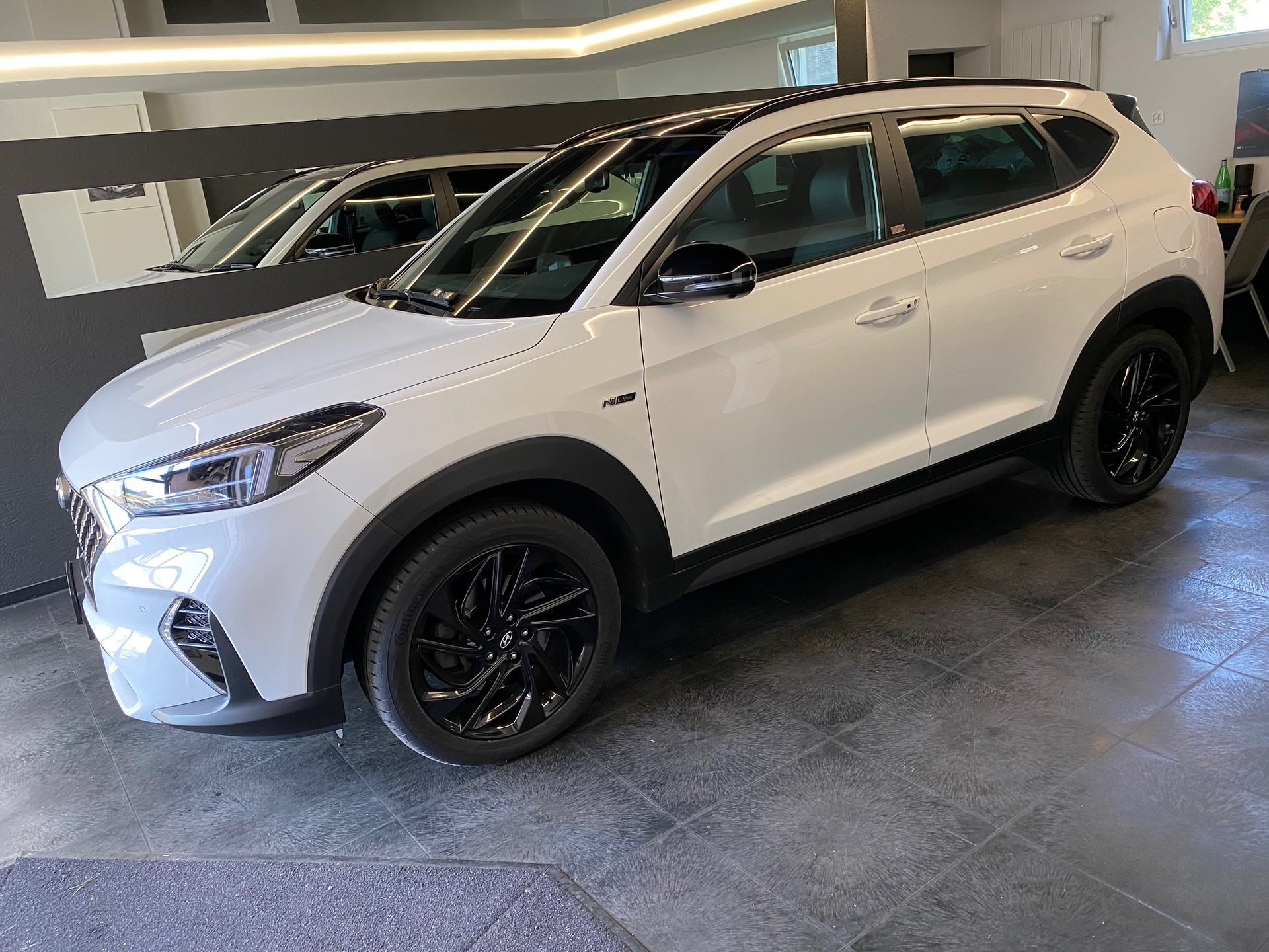 HYUNDAI Tucson 1.6 TGDI N-Line 4WD DCT Gepflegtes CH-Fahrzeug mit 8x Aluräder-image-1