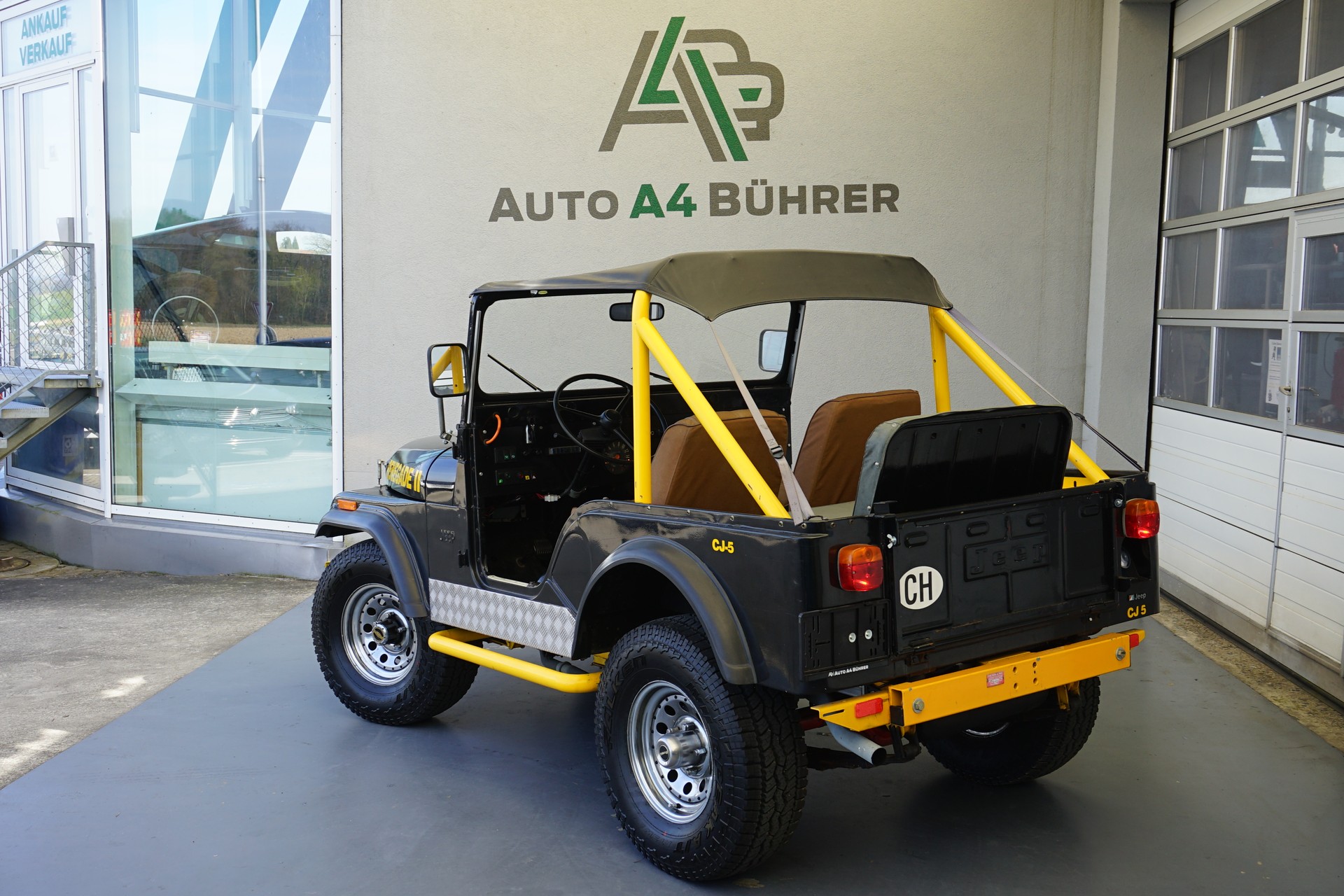 JEEP CJ 5 "Renegarde" 2,2lt. Benziner 75PS mit revidierten Motor-image-7