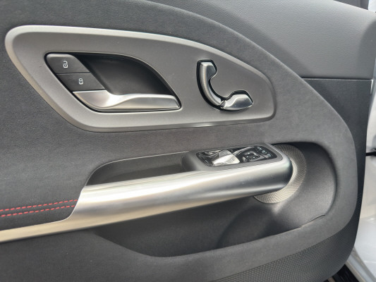 MERCEDES-BENZ CLA 250+ 85 kWh EQ-image-9