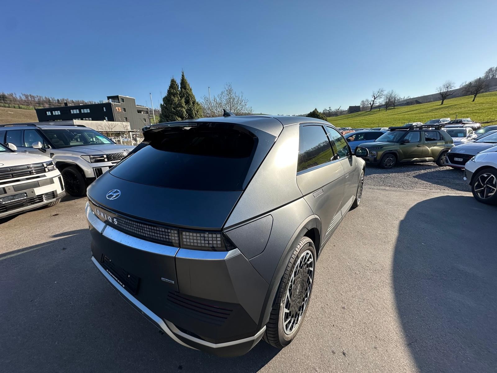 HYUNDAI Ioniq 5 77kWh Vertex 4WD-image-4