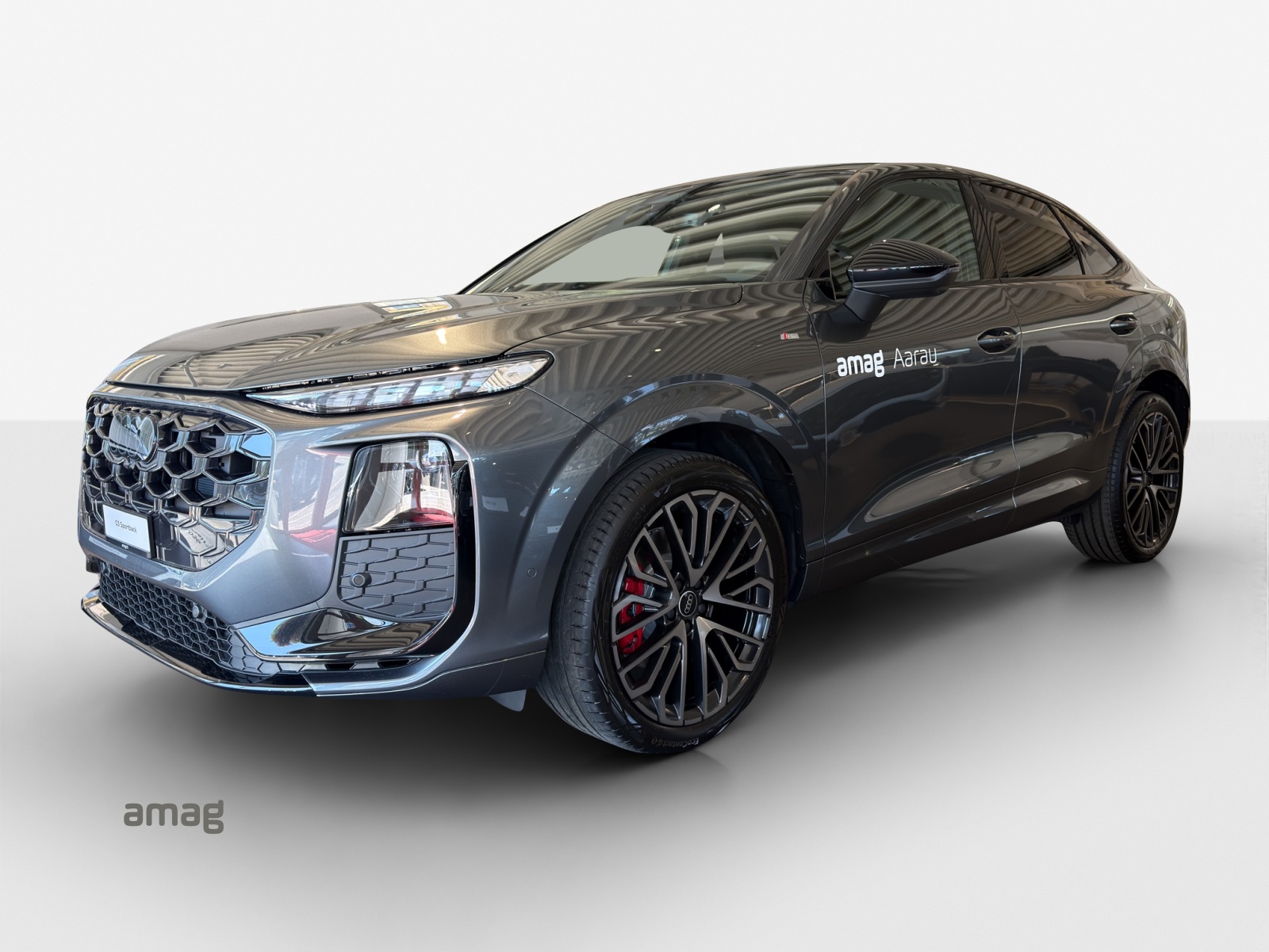 AUDI Q3 Sportback TFSI quattro 195 kW S tronic-image-0