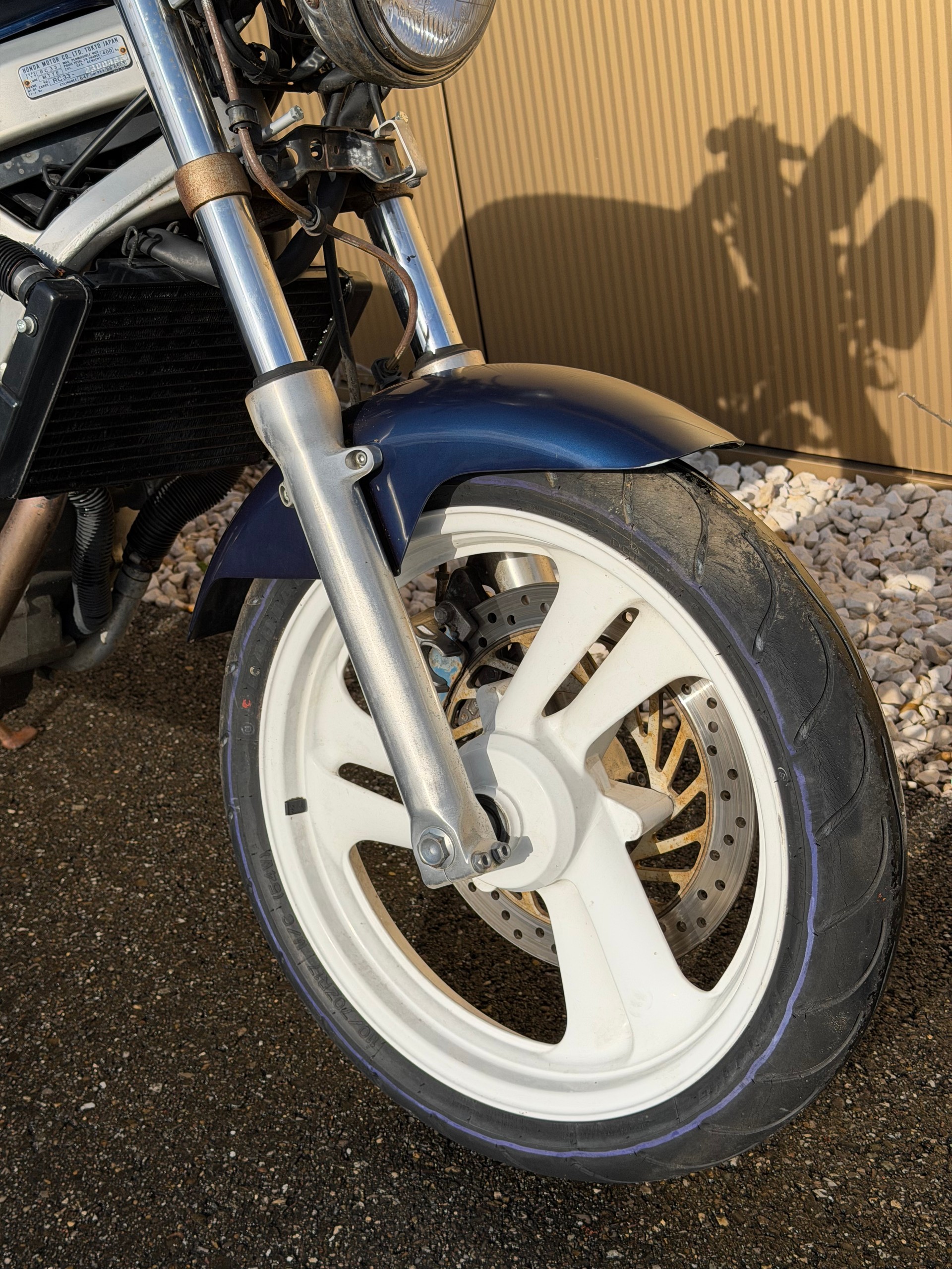 HONDA NTV 650 Revere J-showroom-element-1