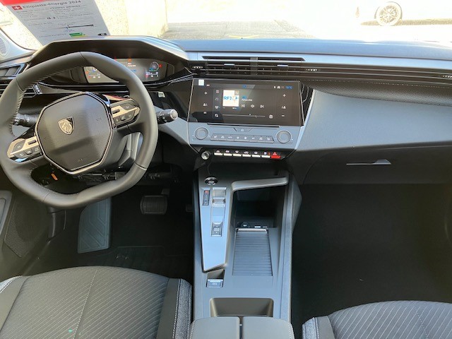 PEUGEOT 308 1.2 MHEV Active-image-4