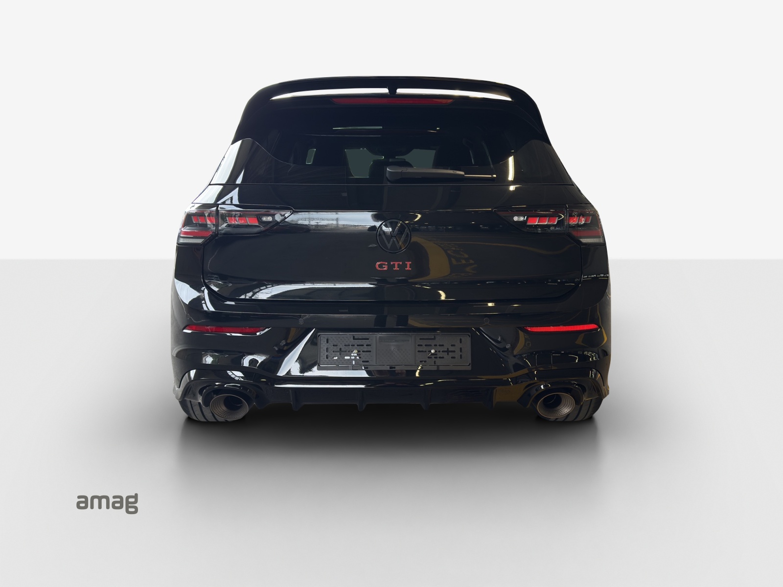 VW Golf 2.0 TSI GTI Edition 50 DSG-image-3