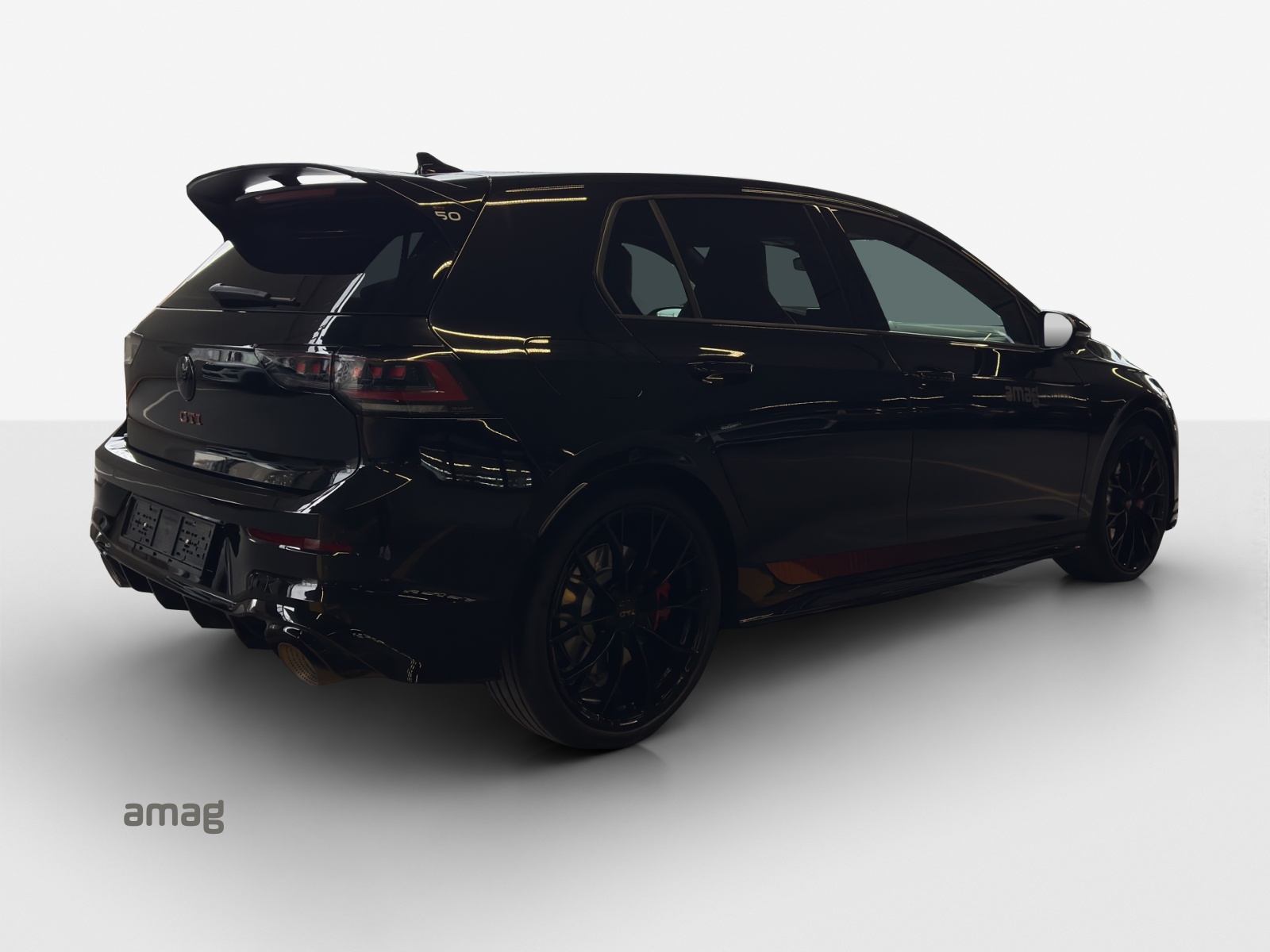 VW Golf 2.0 TSI GTI Edition 50 DSG-image-4