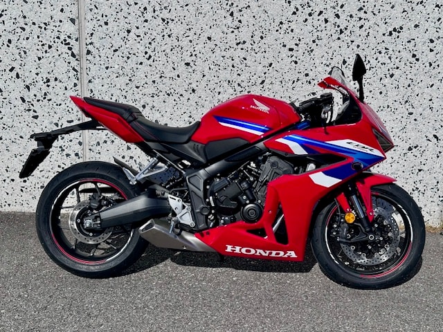 HONDA CBR 650 R E-Clutch