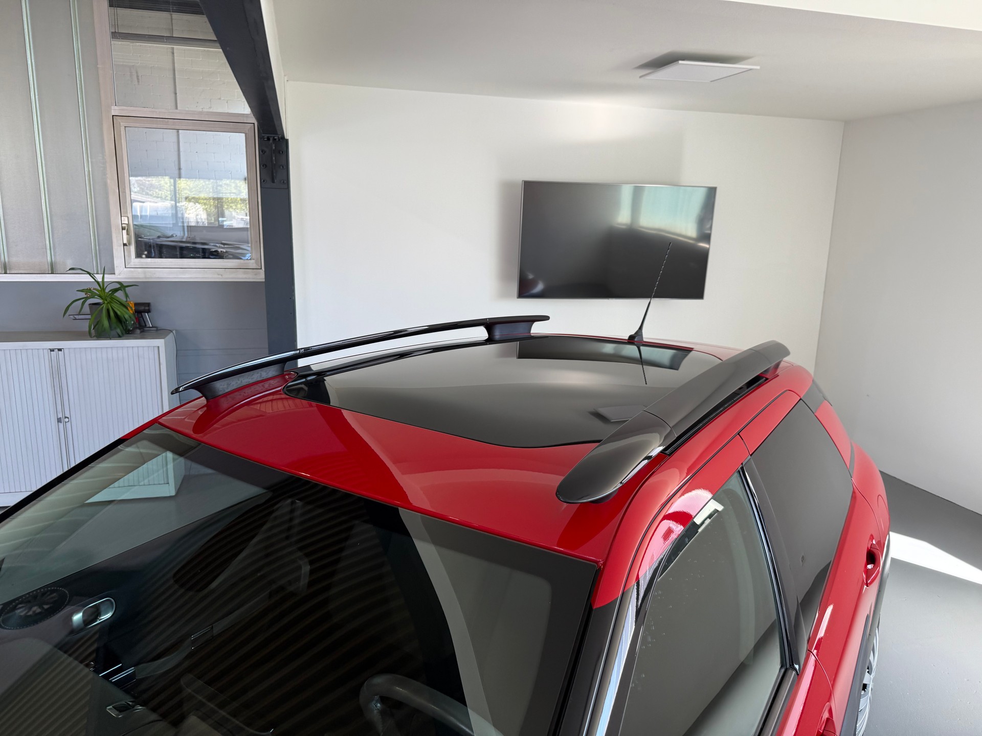 CITROEN C4 Cactus 1.2 e-THP Shine-image-10