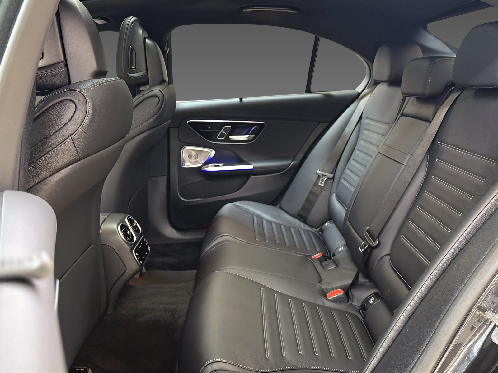 MERCEDES-BENZ C 220 d 4Matic Swiss Star-image-15