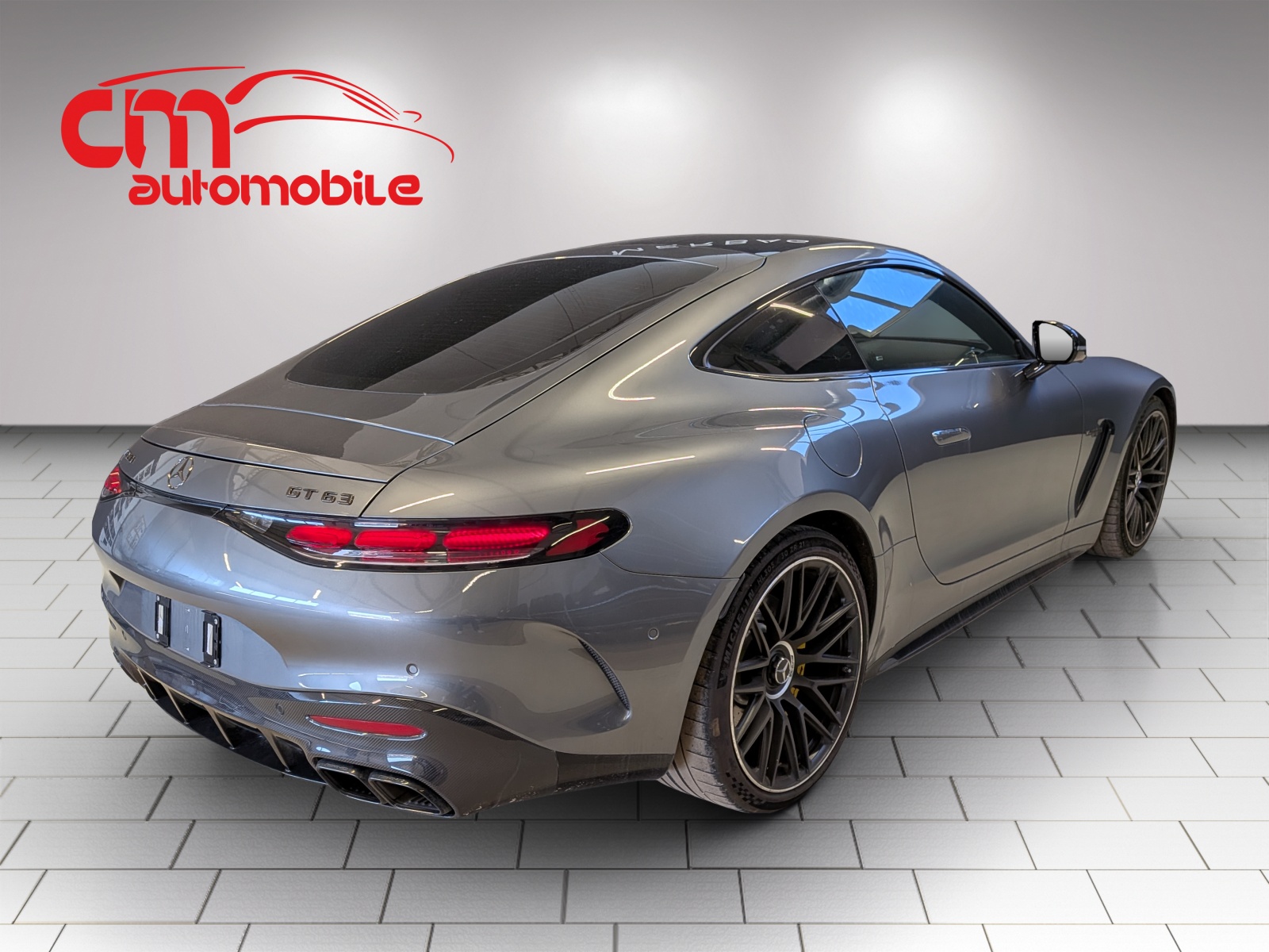 MERCEDES-BENZ AMG GT 63 4Matic+ Vollausstasttung-image-2