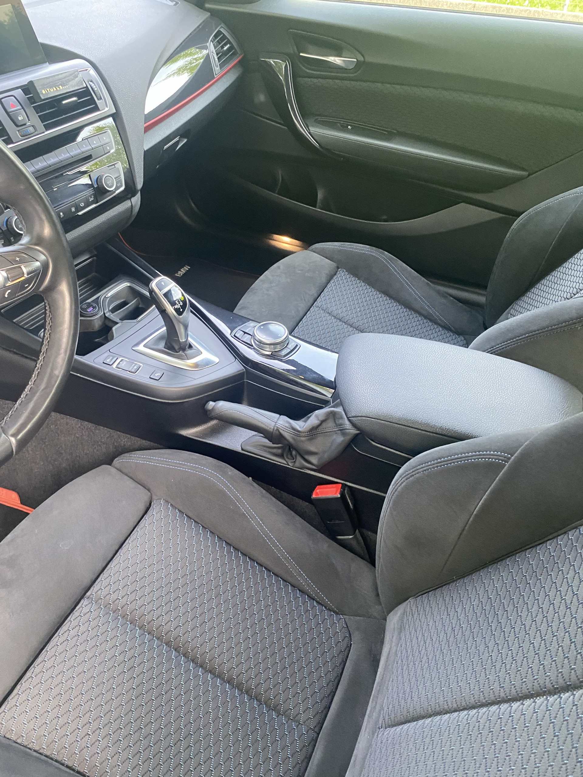 BMW M235i xDrive Steptronic-image-3