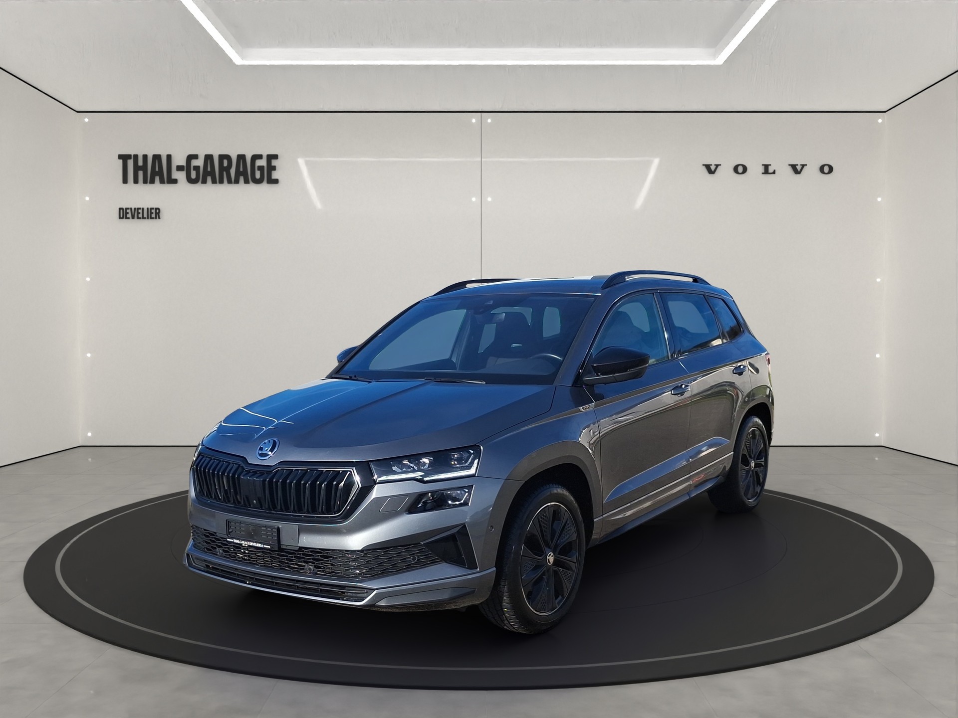 SKODA Karoq 2.0 TSI SportLine 4x4 DSG-image-0